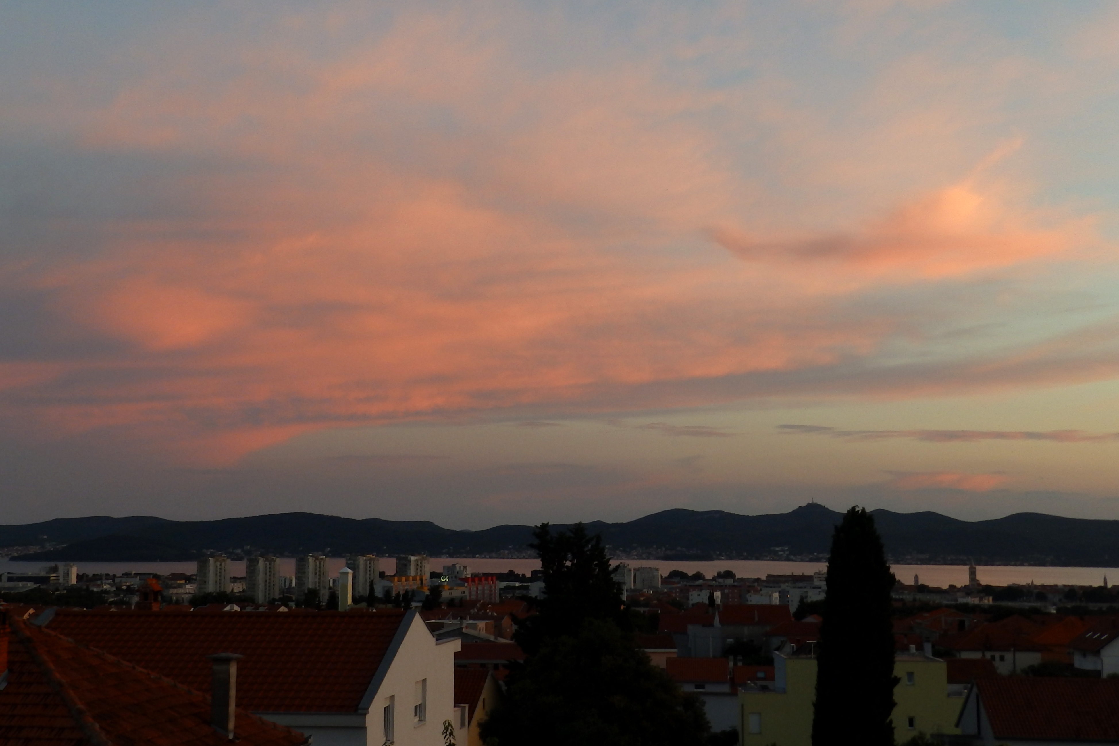 Three bedroom house with terrace and sea view Zadar  K