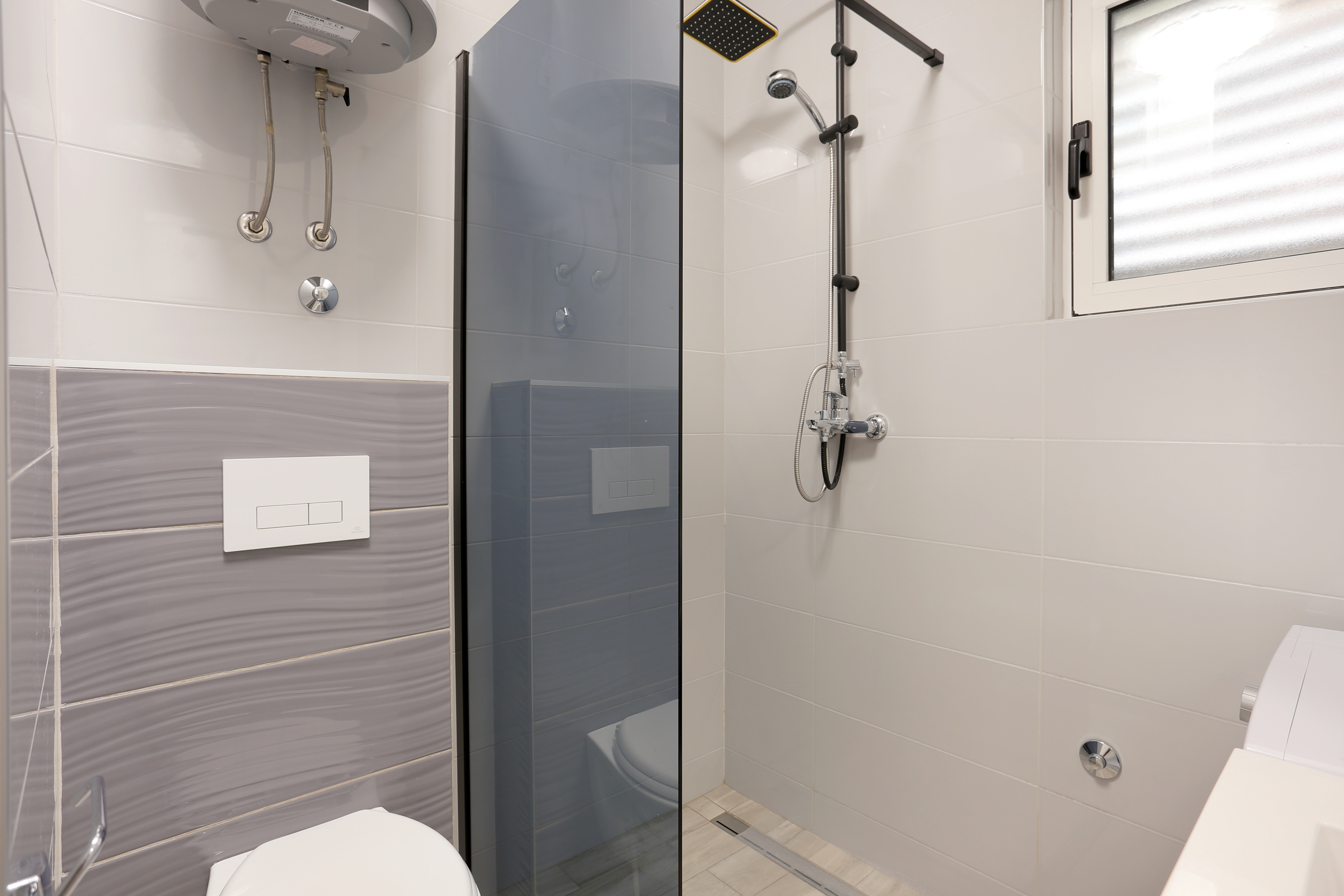 Three bedroom apartment with terrace Kanica, Rogoznica  A-a