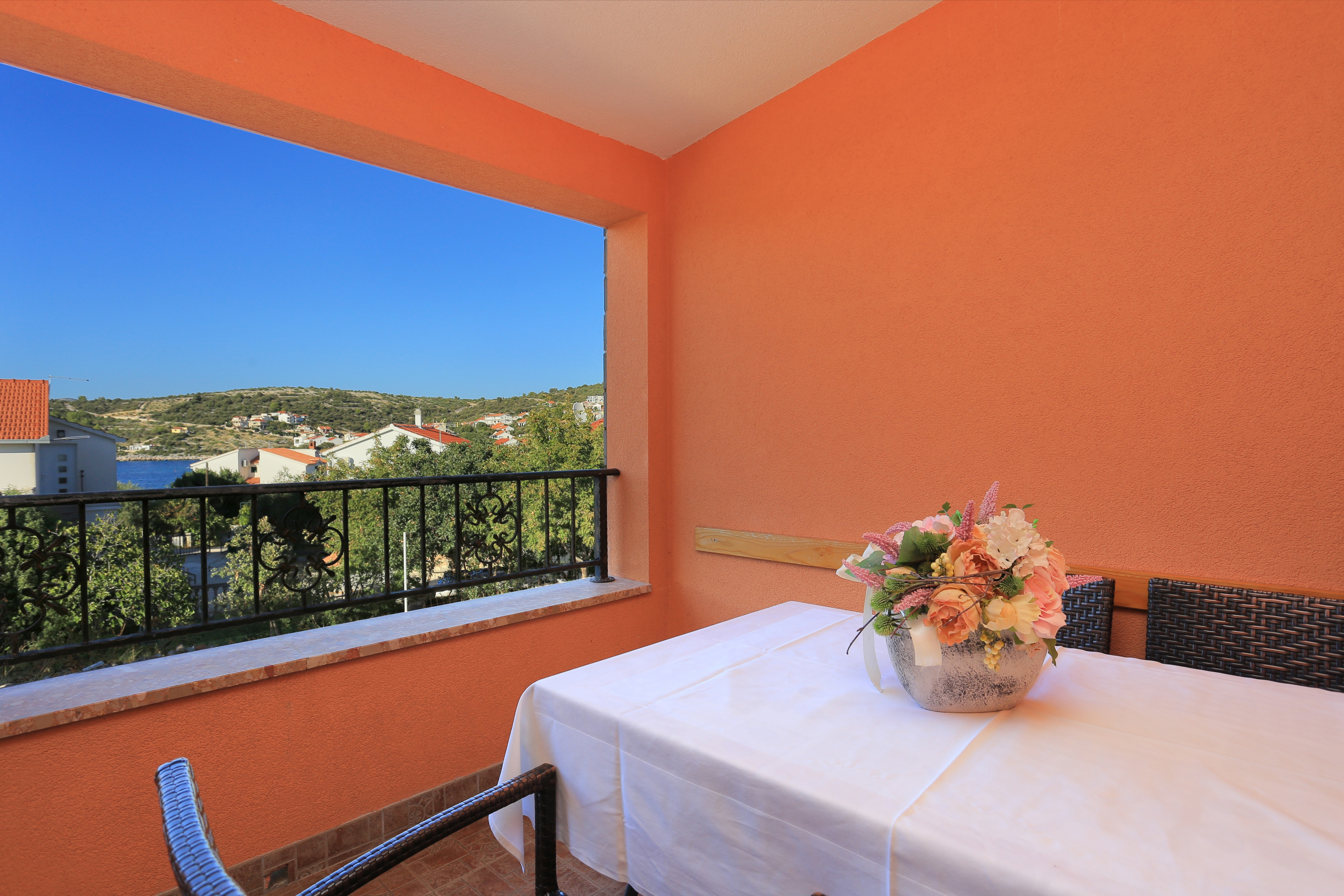 Two bedroom apartment with terrace and sea view Kanica, Rogoznica  A-b