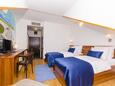 Bedroom Split, Bedroom in the room, air condition available and WiFi.