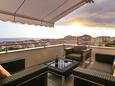 Terrace Novalja, Terrace in the apartment, with a sea view, (pet friendly) and WiFi.