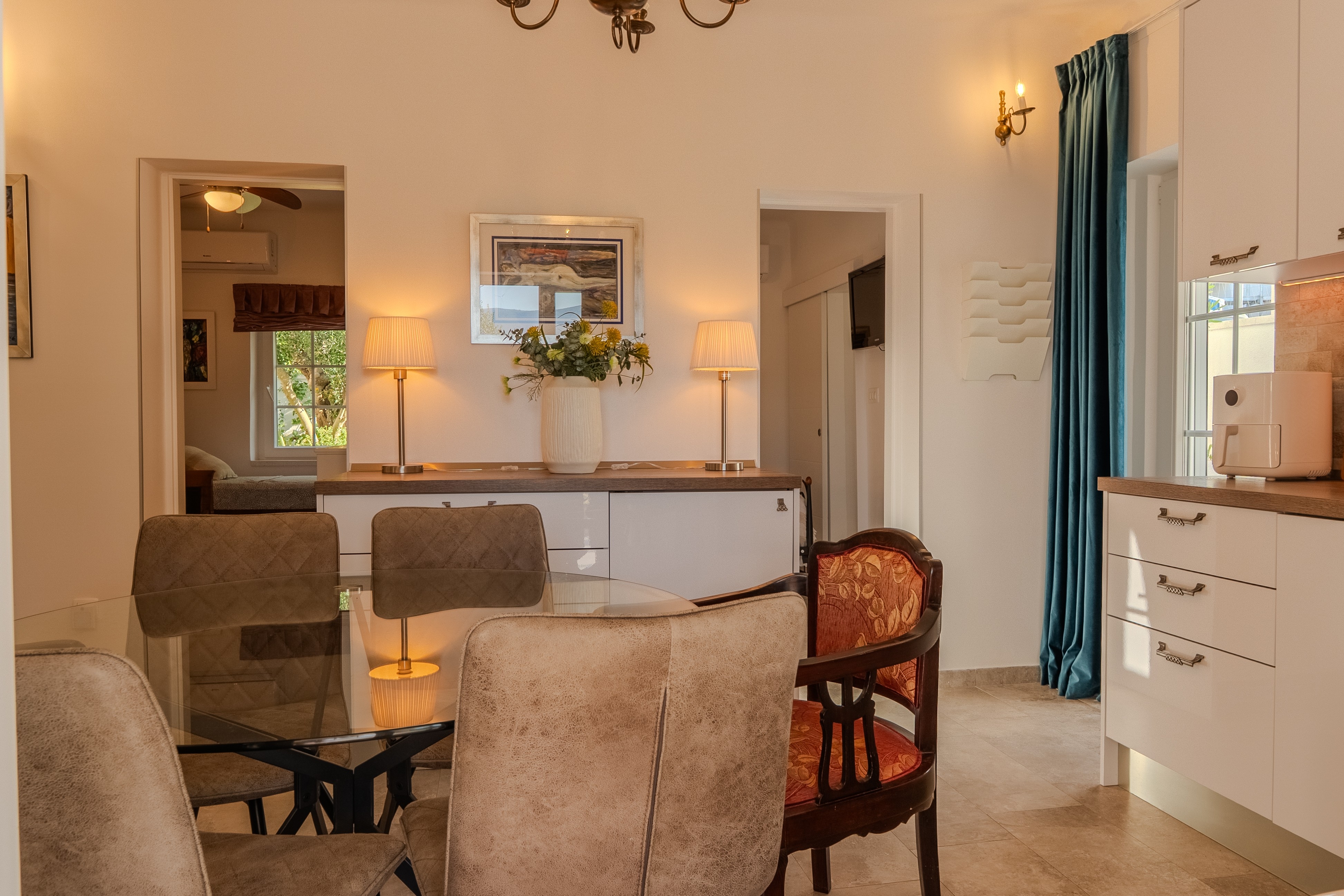 Three bedroom apartment with terrace Arbanija, Čiovo  A-c