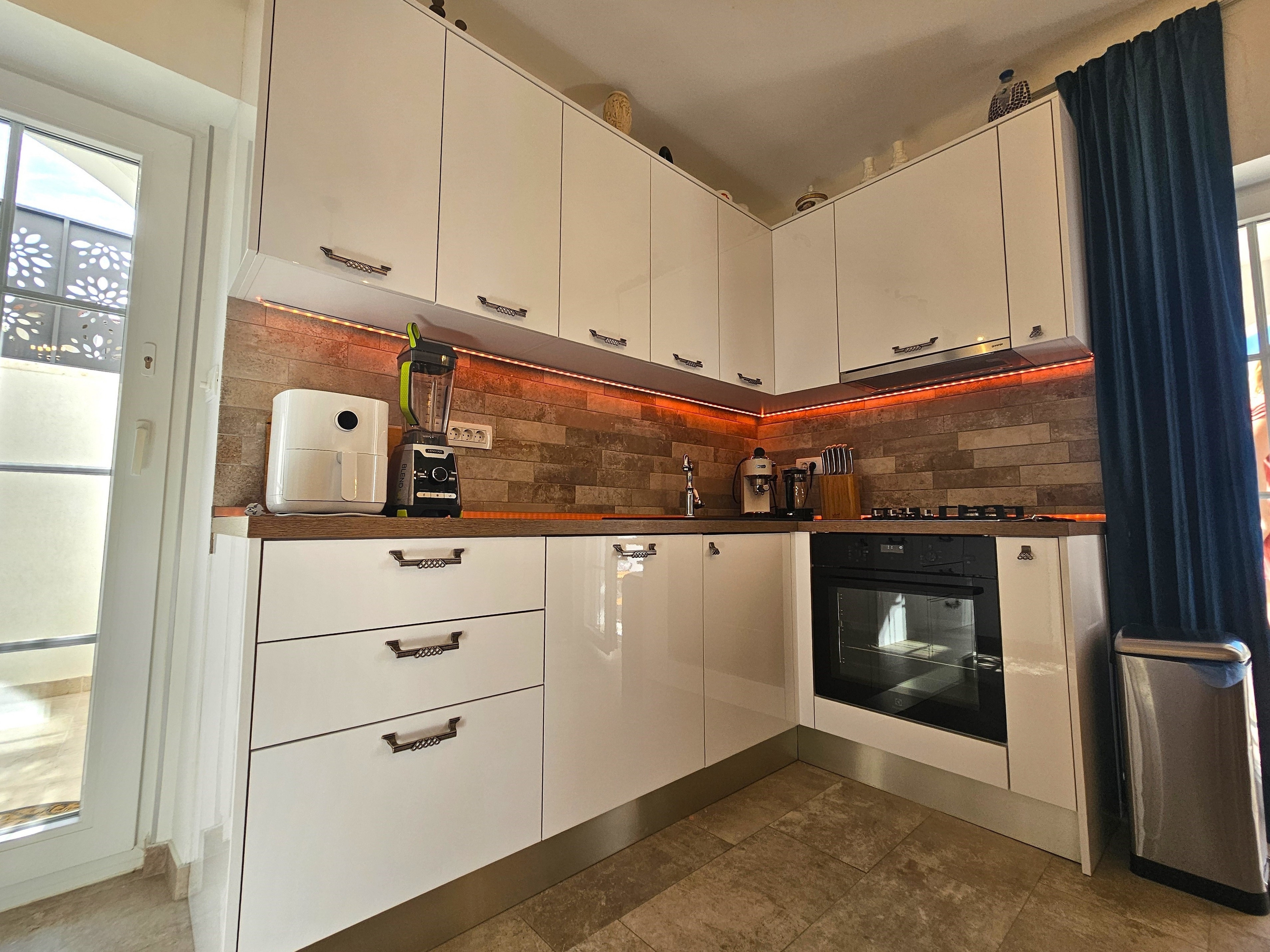 Three bedroom apartment with terrace Arbanija, Čiovo  A-c