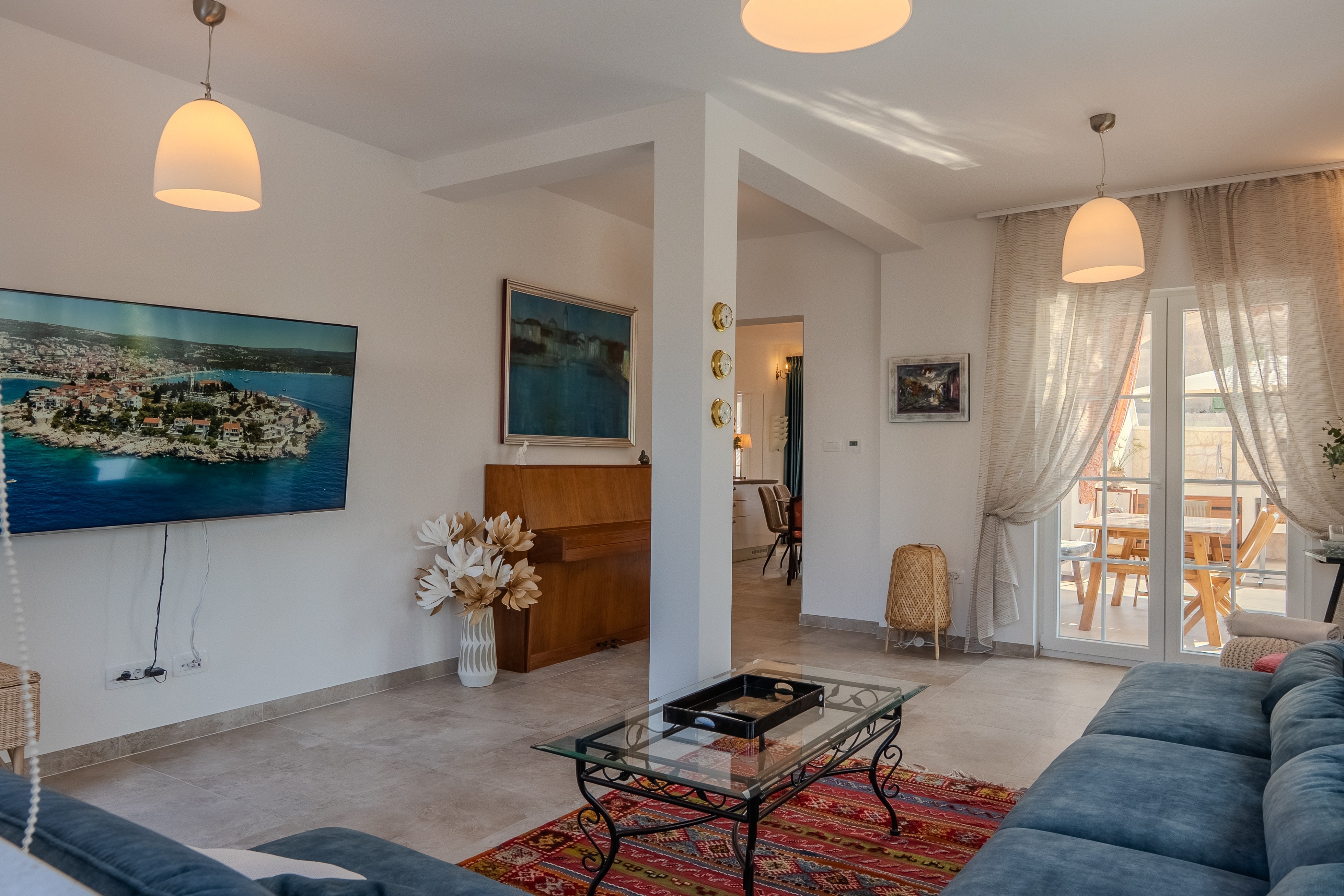 Three bedroom apartment with terrace Arbanija, Čiovo  A-c