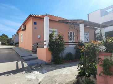 Property Zadar, Zadar, Property 11795 - Vacation Rentals with sandy beach.