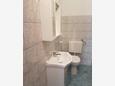 Ванная комната Slatine, Ванная комната в размещении типа apartment, WiFi.
