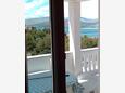 Slatine, Dining room in the apartment, air condition available and WiFi.