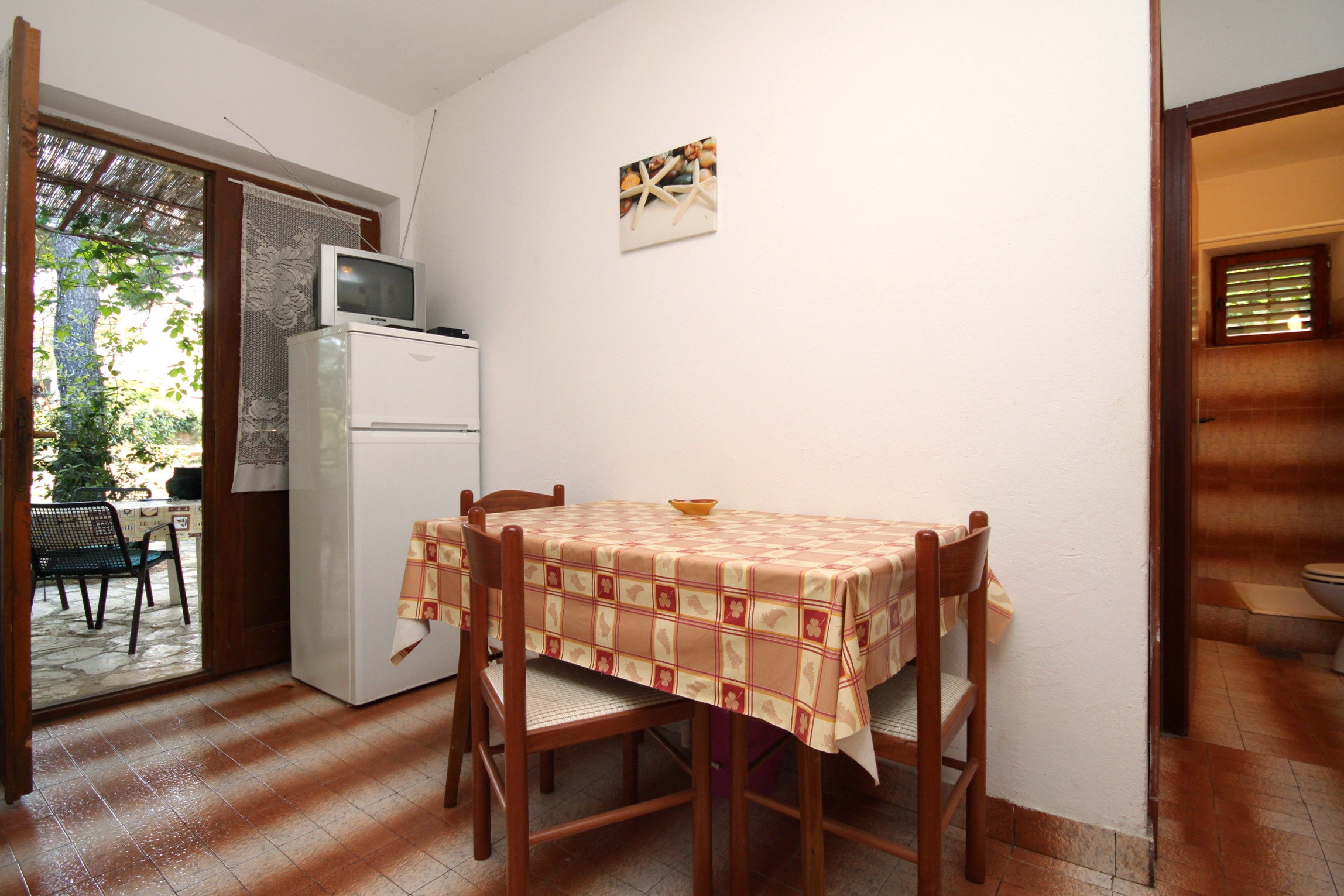Two bedroom apartment near beach Mudri Dolac, Hvar (A-118-a) Two bedroom apartment near beach Mudri Dolac, Hvar (A-118-a)
