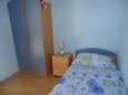 Spavaća soba 3 Podstrana, Spavaća soba 3 u smještaju tipa apartment, kućni ljubimci dozvoljeni i WiFi.