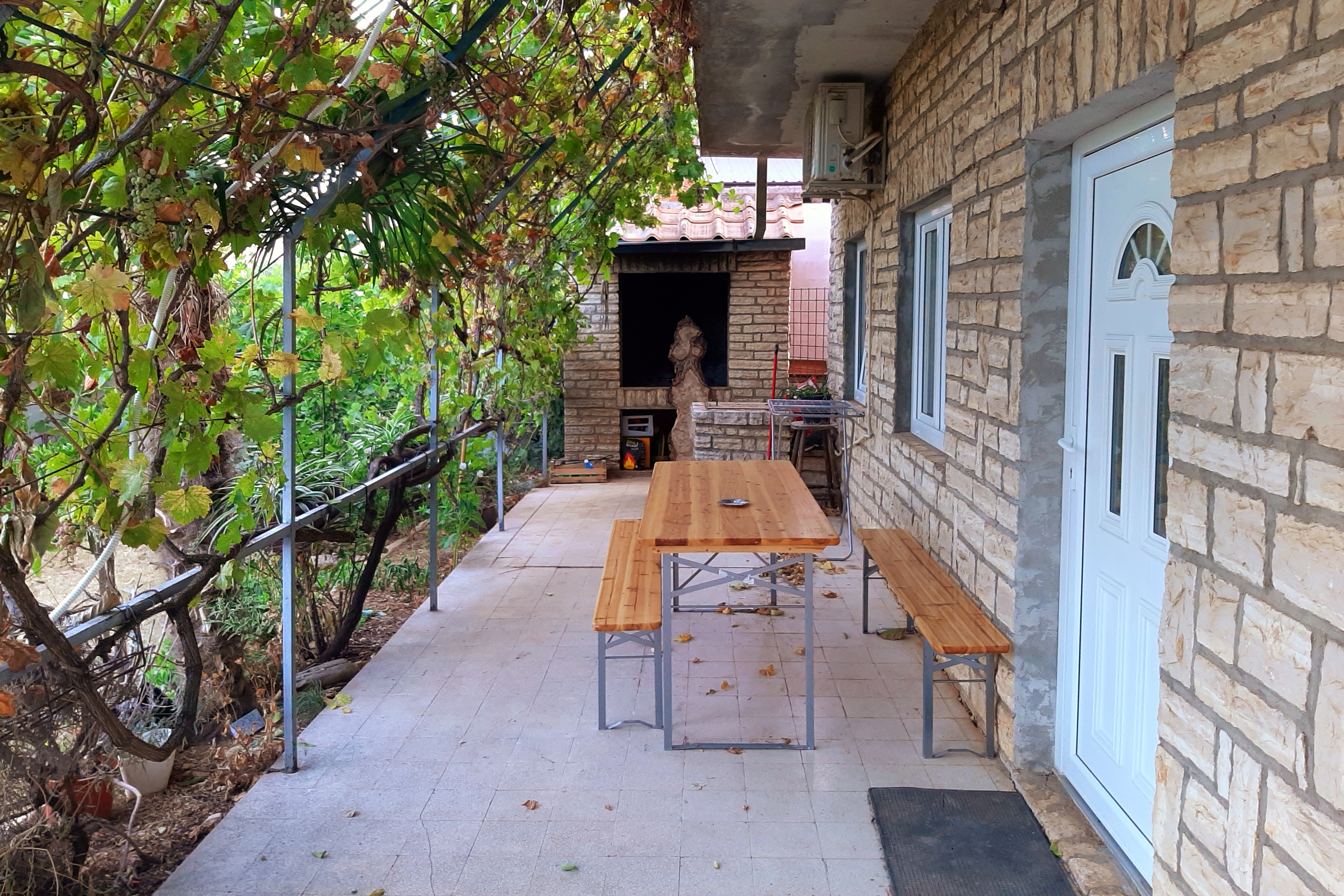 Jednosobni apartman s terasom Gornji Karin, Novigrad  A-a