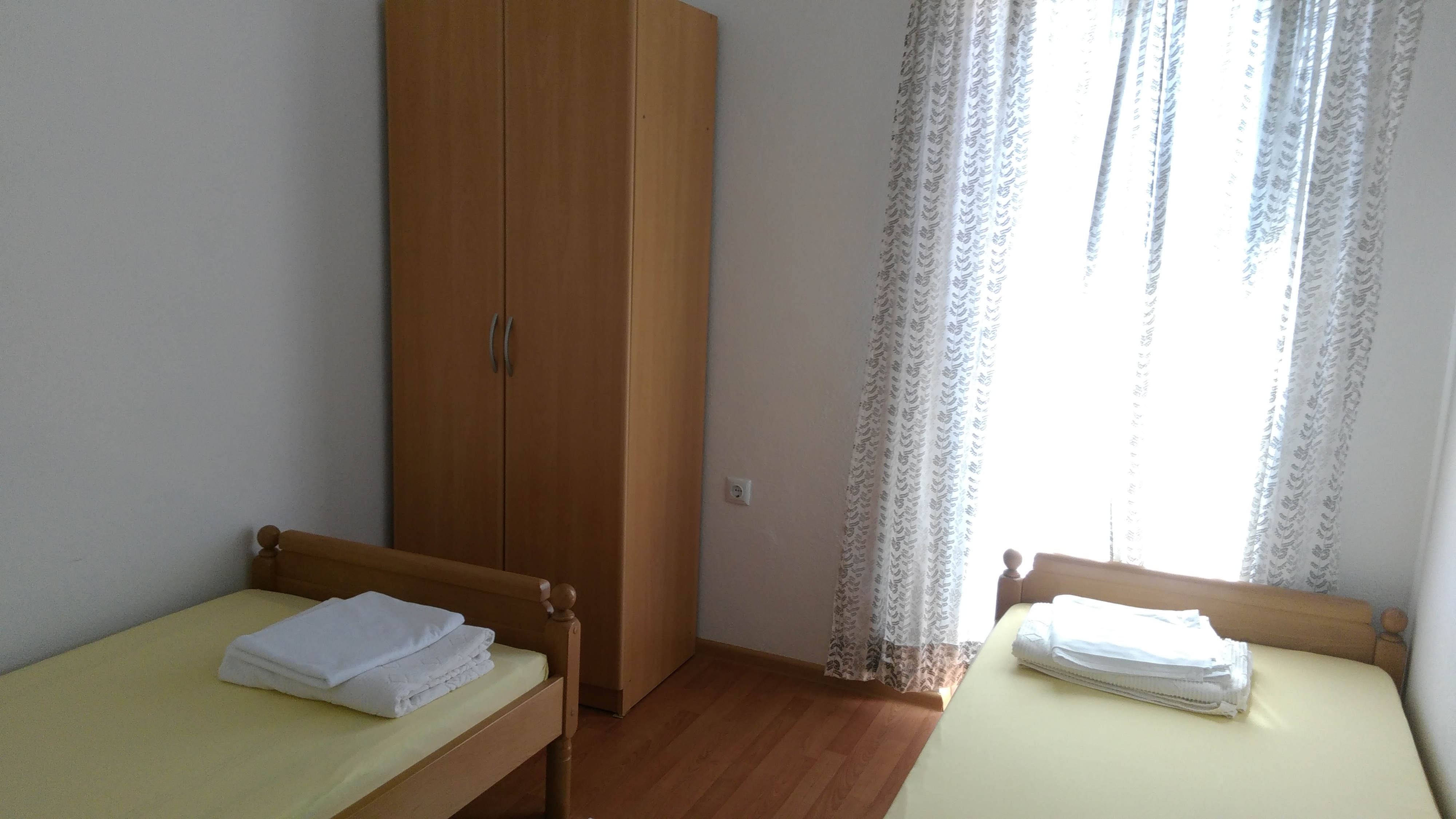 Three bedroom apartment with terrace Vir  A-a