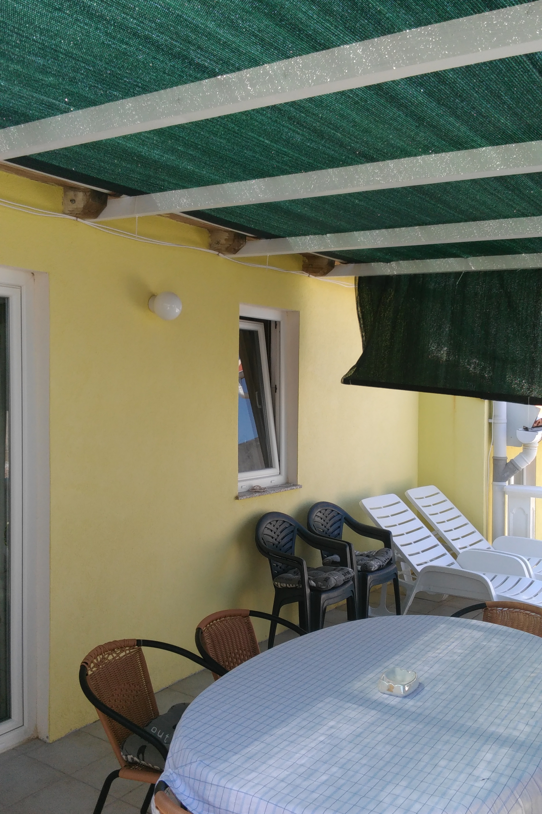 Three bedroom apartment with terrace Vir  A-a