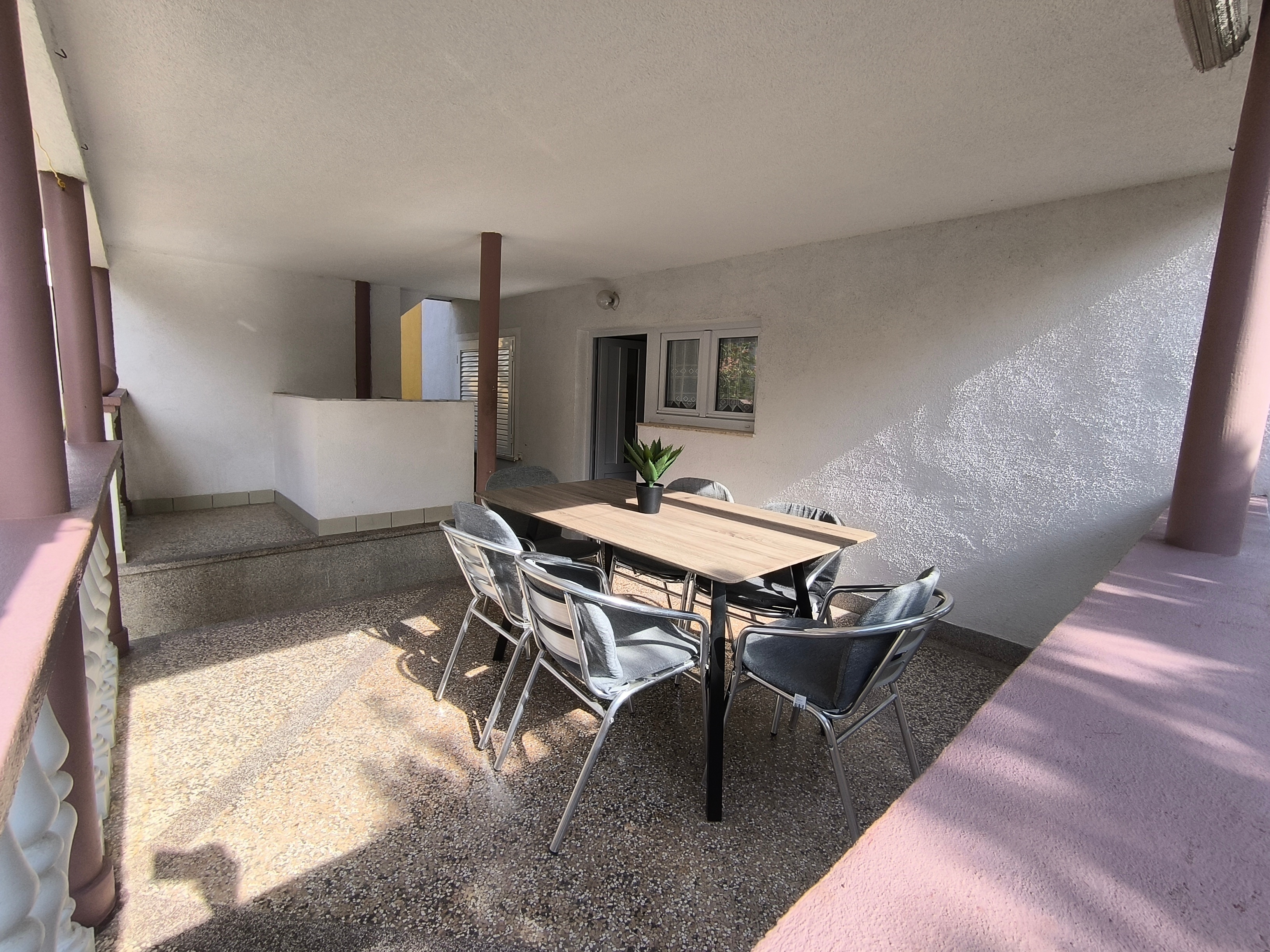 Two bedroom apartment with terrace Sabunike, Zadar  A-a