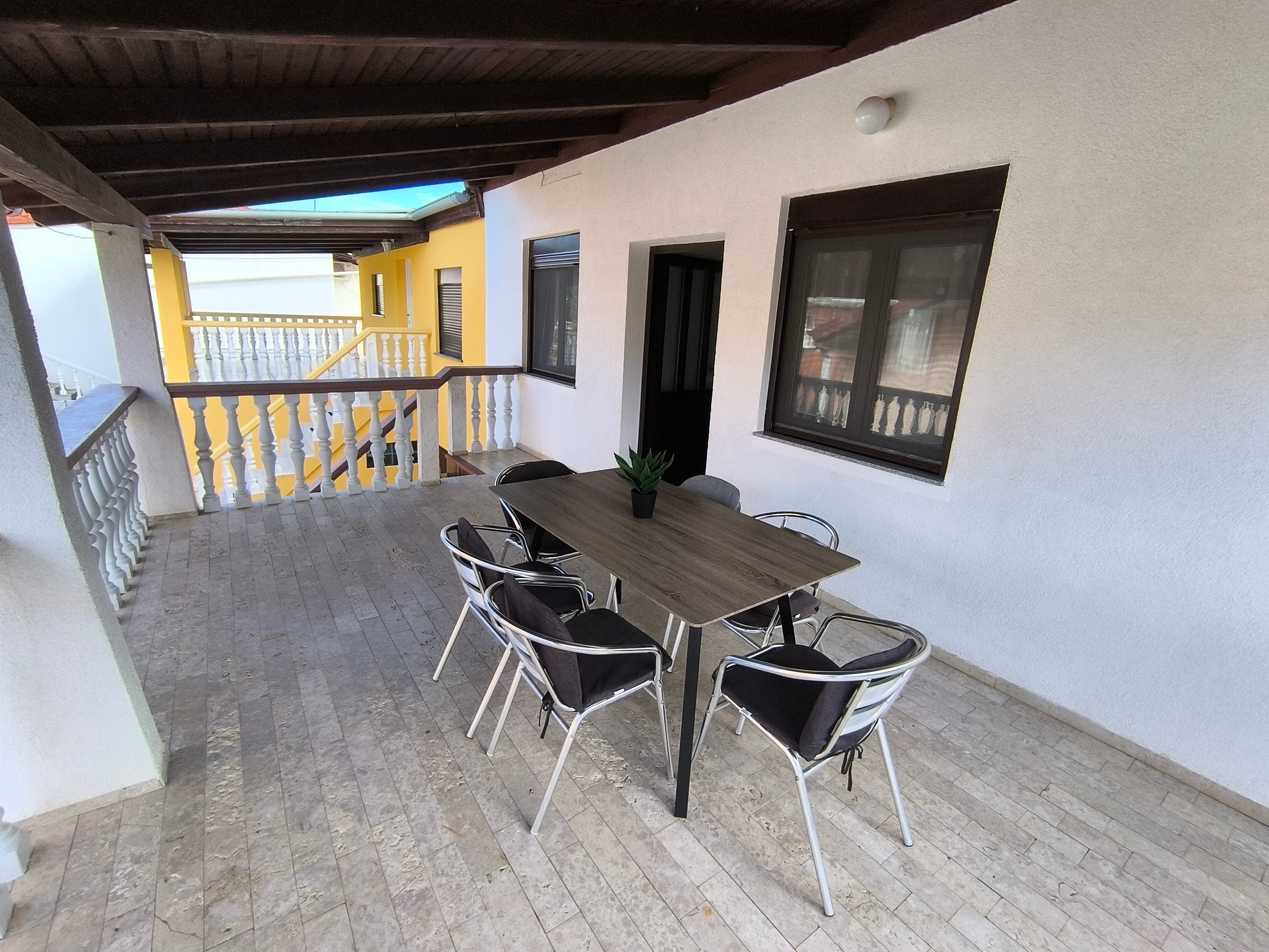 Two bedroom apartment with terrace Sabunike, Zadar  A-b