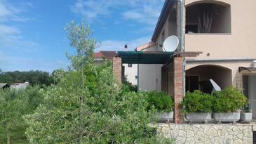 Property Pinezići, Krk, Property 11843 - Apartments with pebble beach.