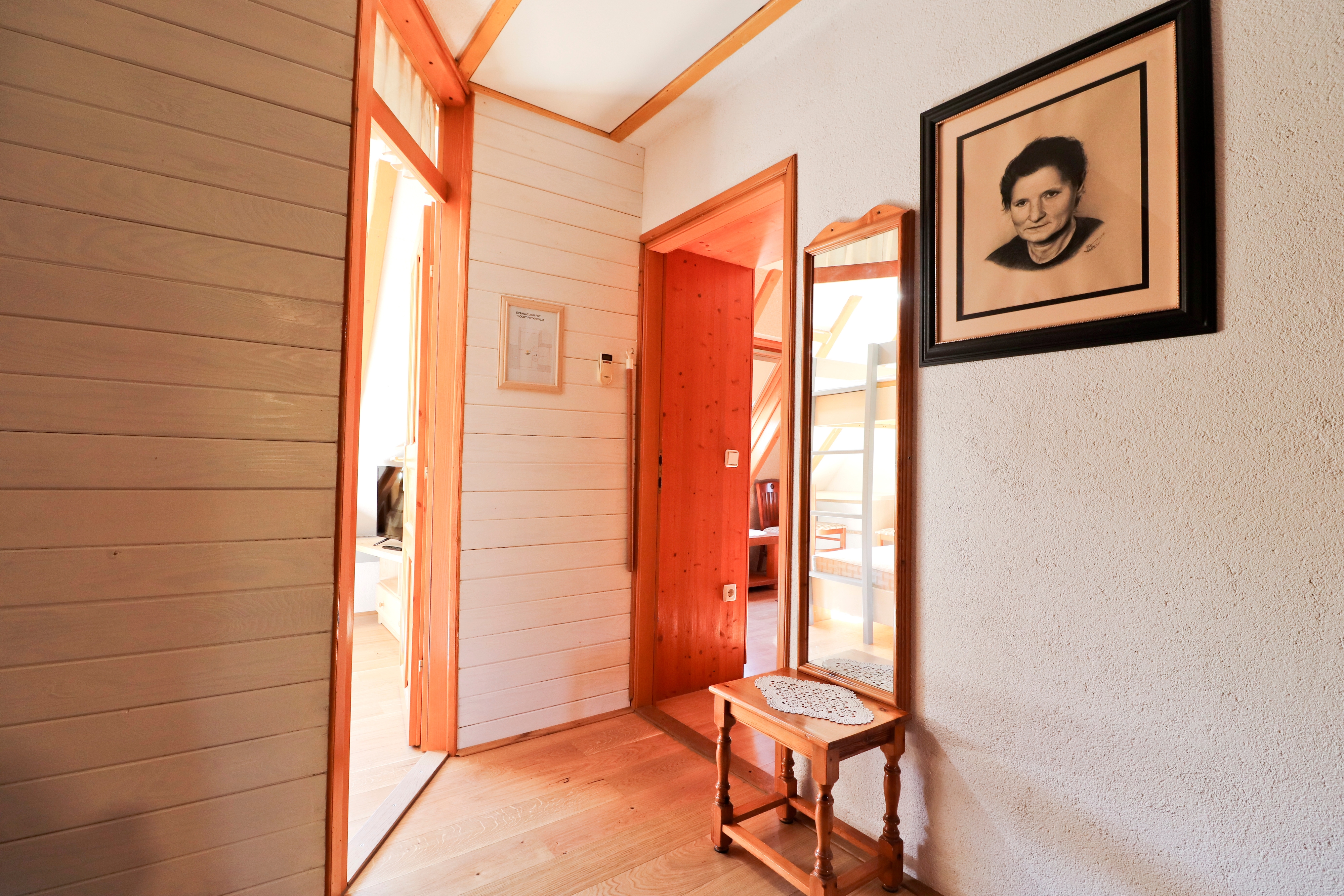 Three bedroom house with terrace Gornja Voća, Zagorje  K