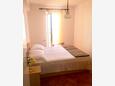 Dormitor 2 Podgora, Dormitor 2 în unitate de cazare tip apartment, animale de companie sunt acceptate şi WiFi.