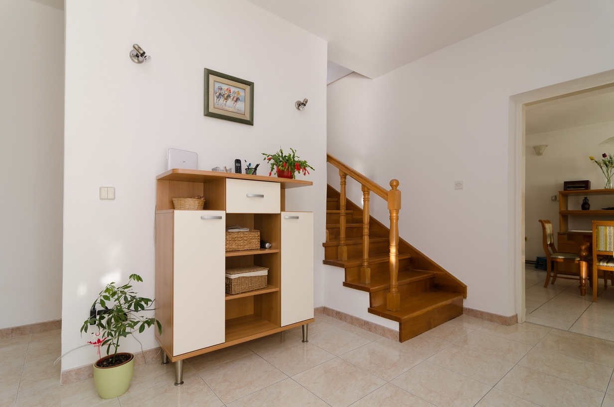 Three bedroom apartment with terrace Nin, Zadar  A-a