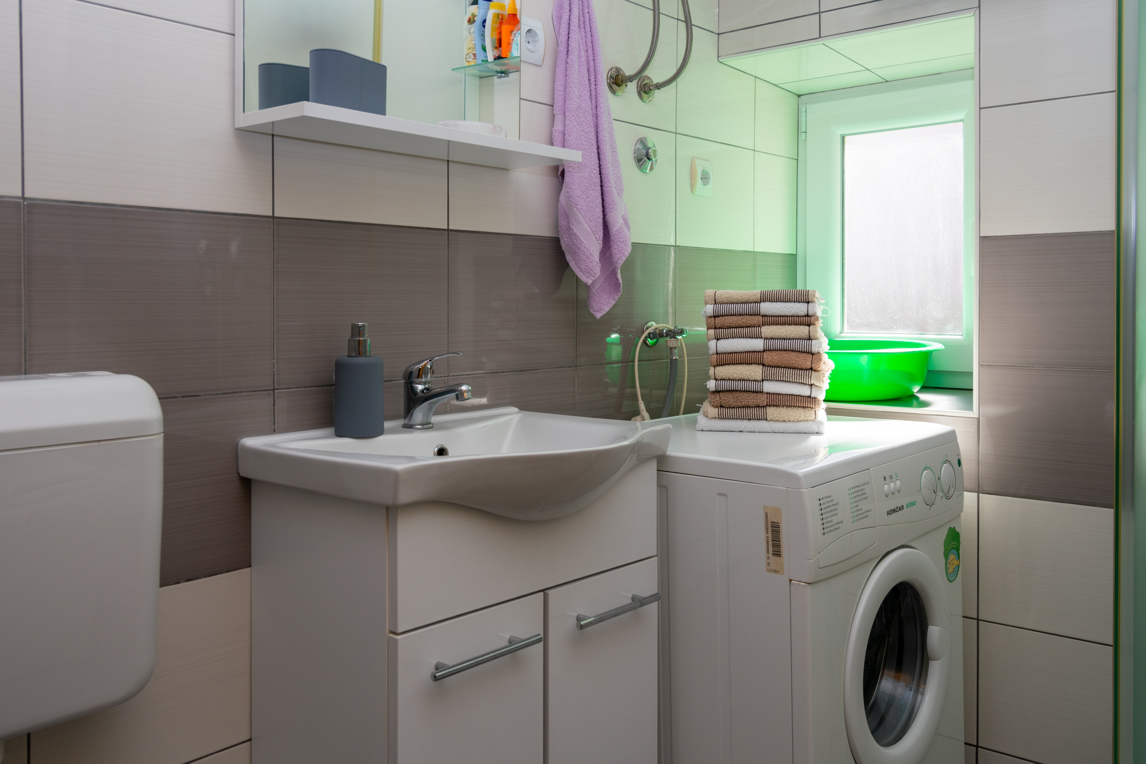 Two bedroom apartment near beach Preko, Ugljan  A-a