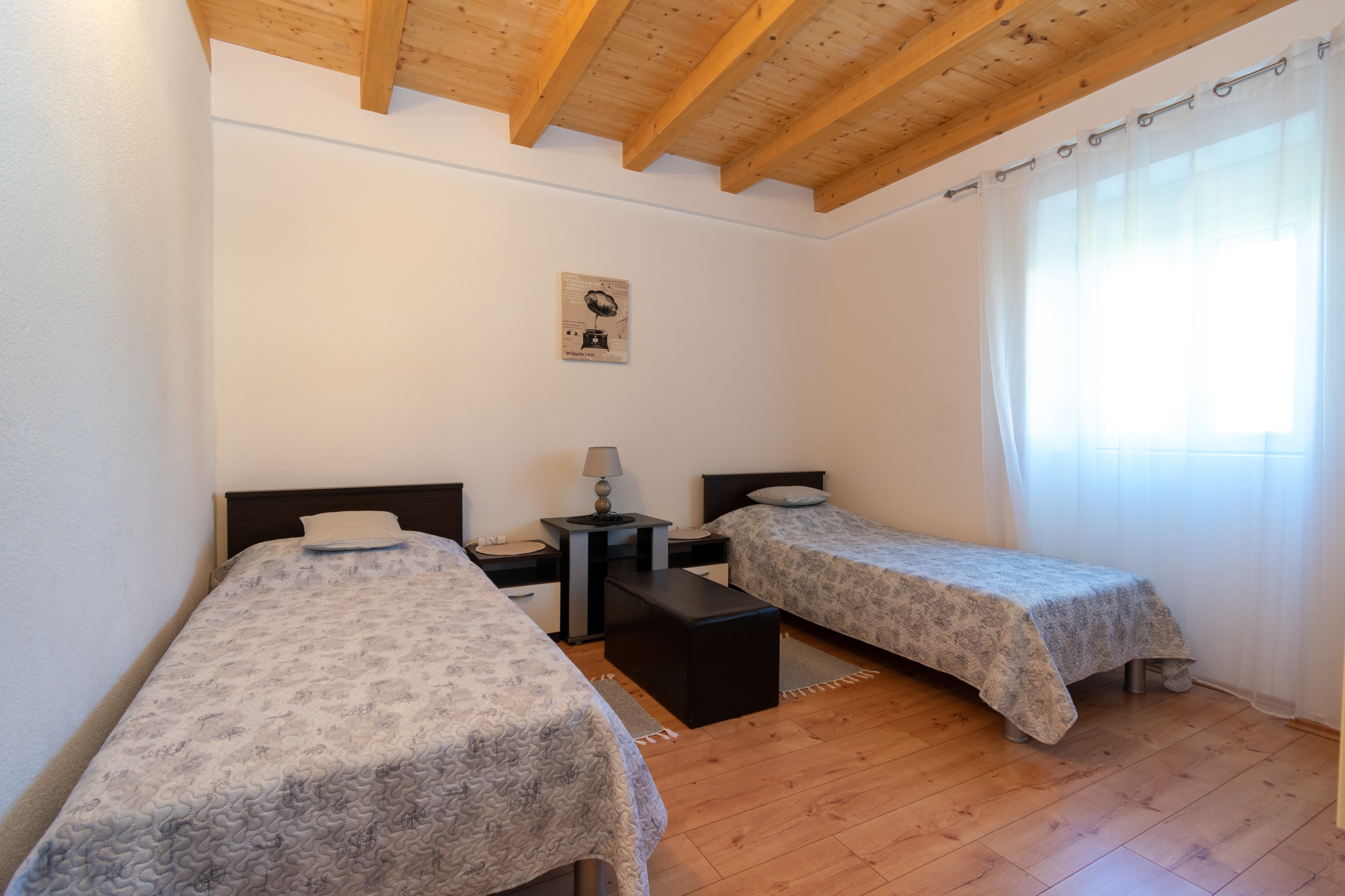 Two bedroom apartment near beach Preko, Ugljan  A-a