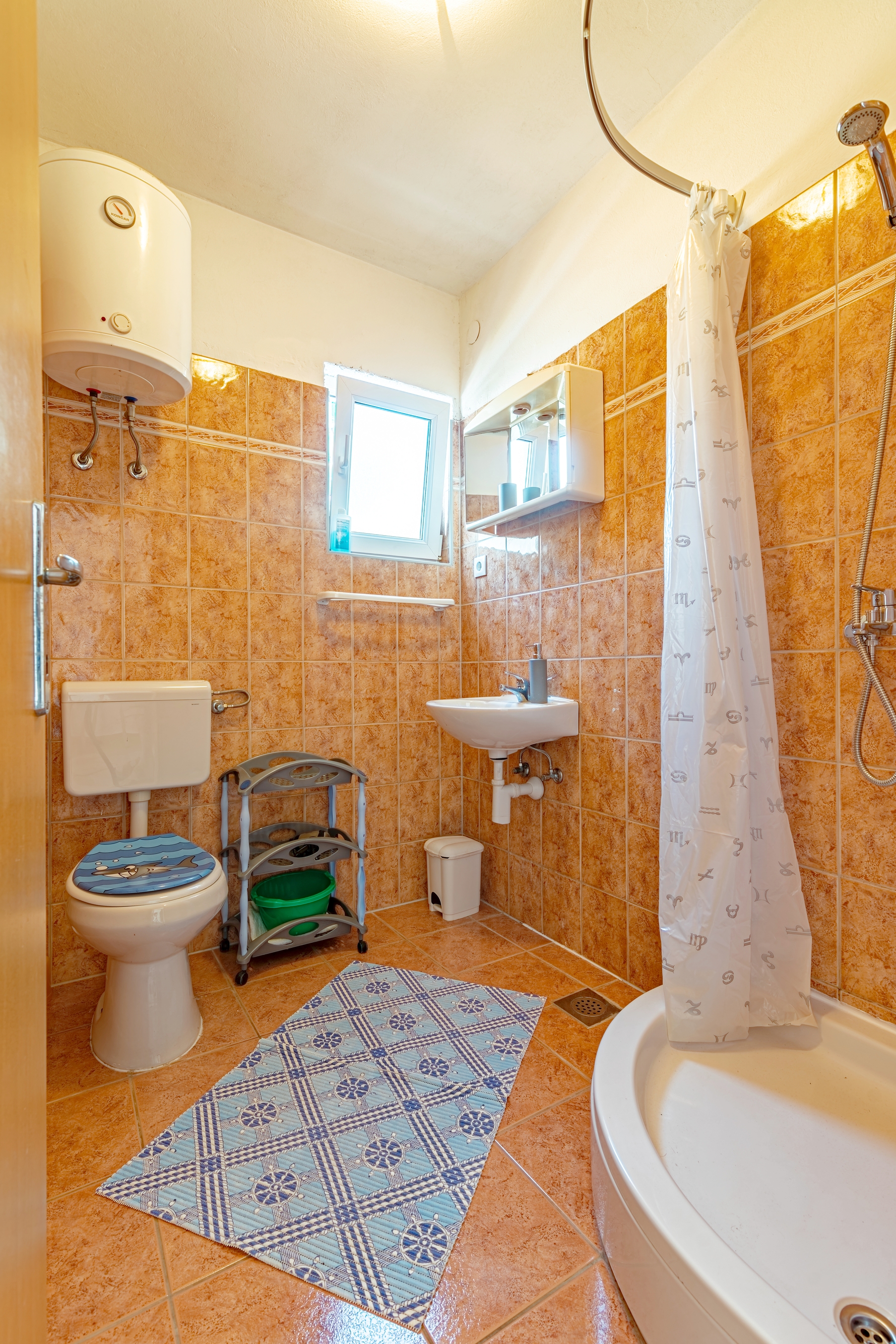 One bedroom apartment near beach Basina, Hvar  A-b