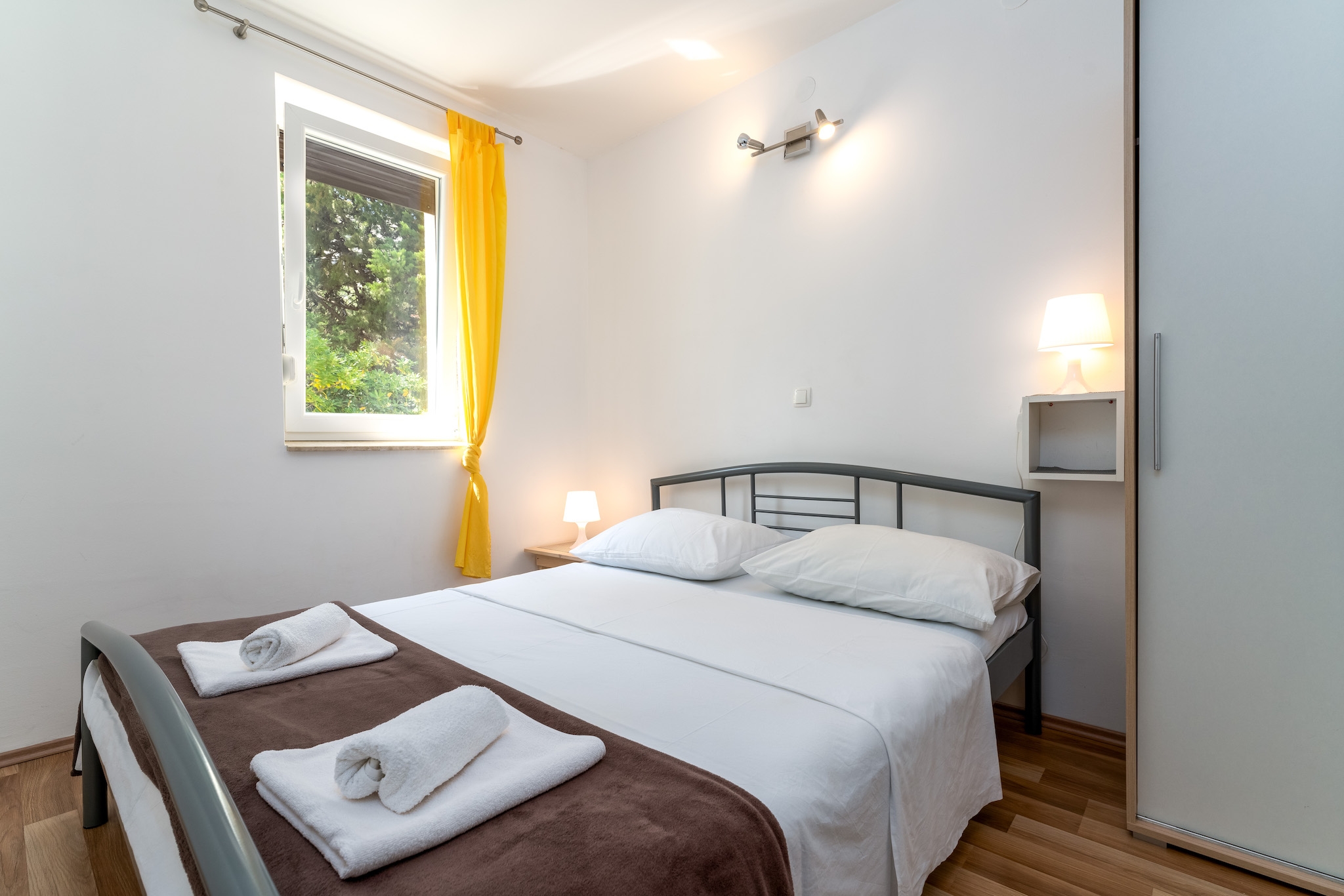 Two bedroom apartment with air-conditioning Baška, Krk (A-11933-a) Two bedroom apartment with air-conditioning Baška, Krk (A-11933-a)