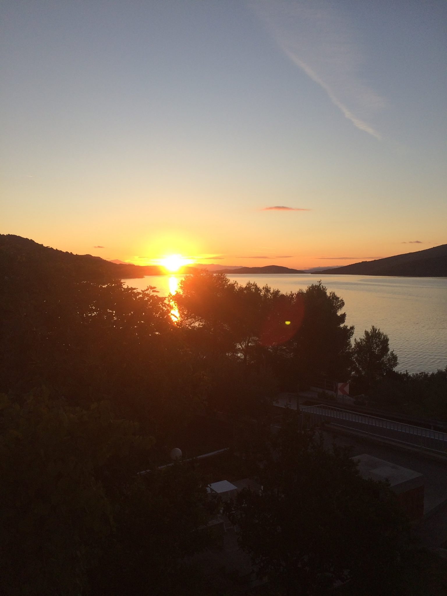 One bedroom apartment with terrace and sea view Poljica, Trogir  A-a