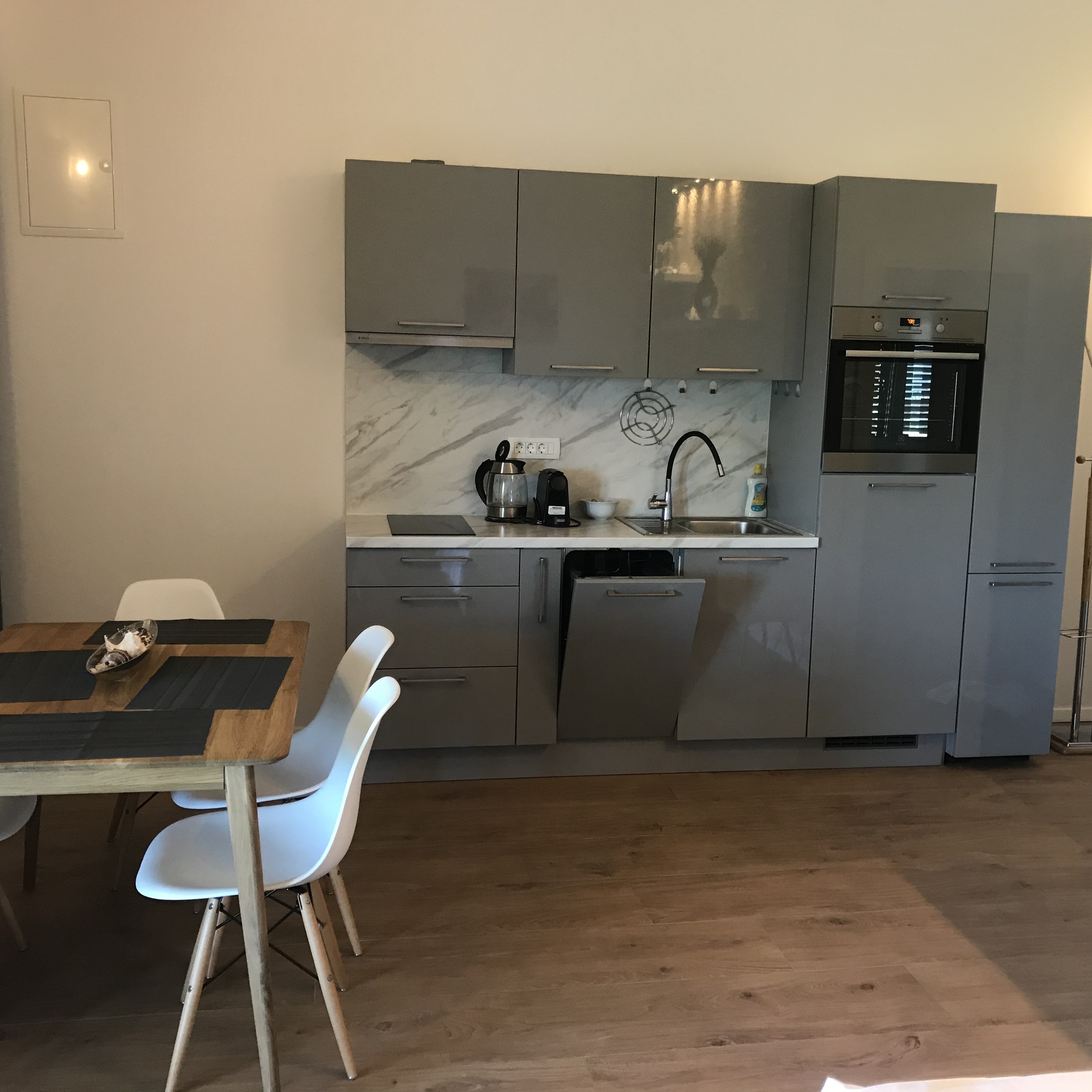 One bedroom apartment with terrace and sea view Poljica, Trogir  A-a