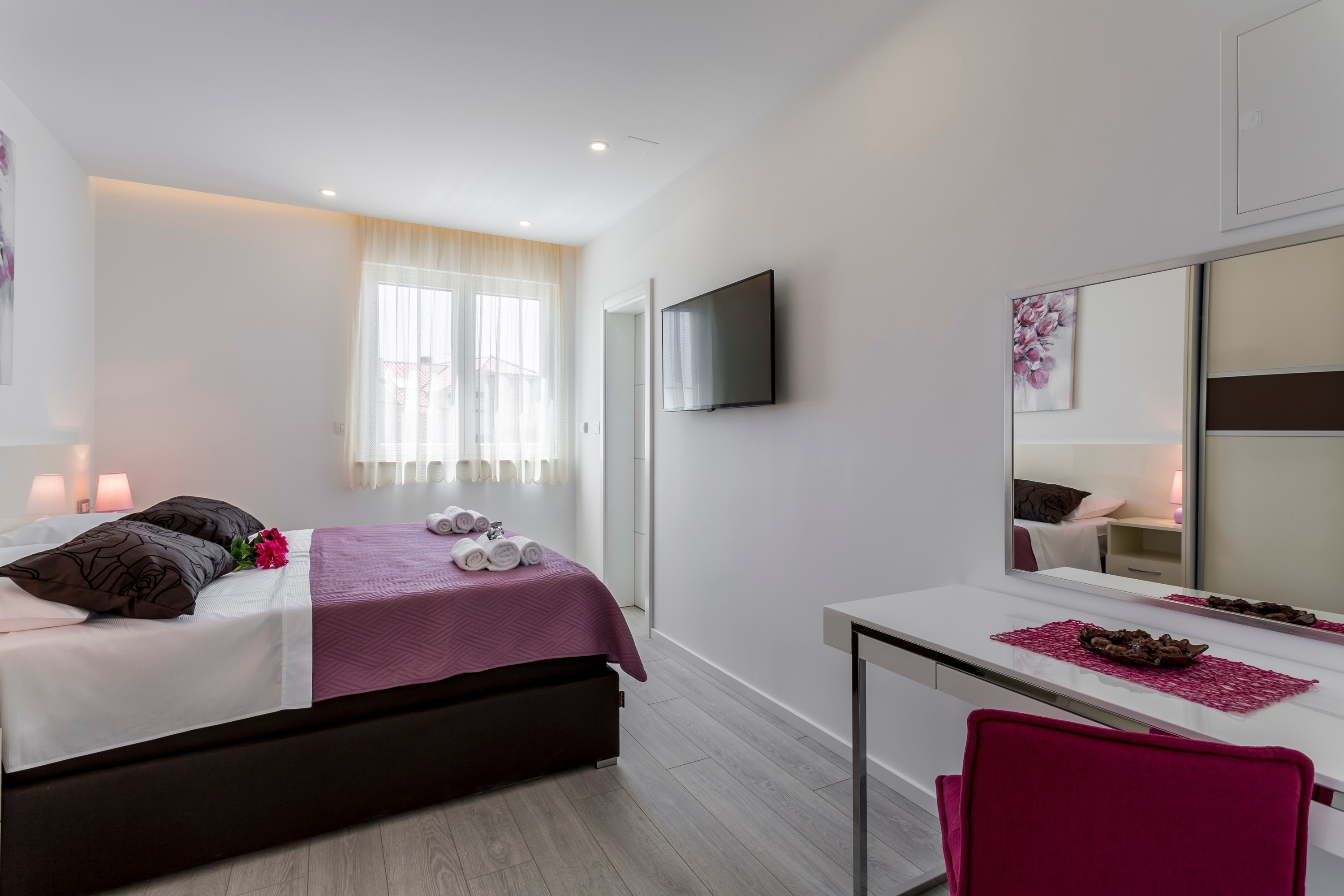 Two bedroom apartment with terrace and sea view Podstrana, Split  A-a