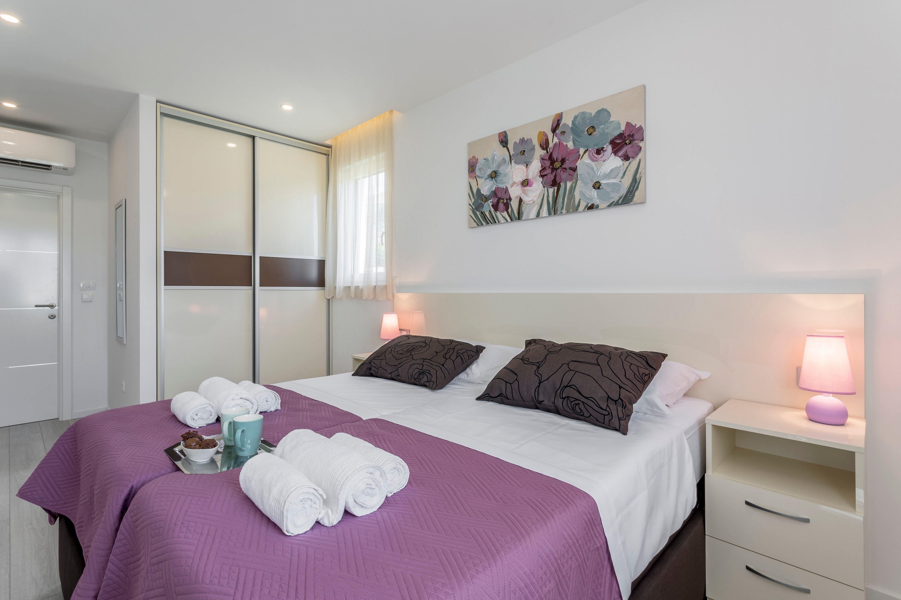 Two bedroom apartment with terrace and sea view Podstrana, Split  A-a