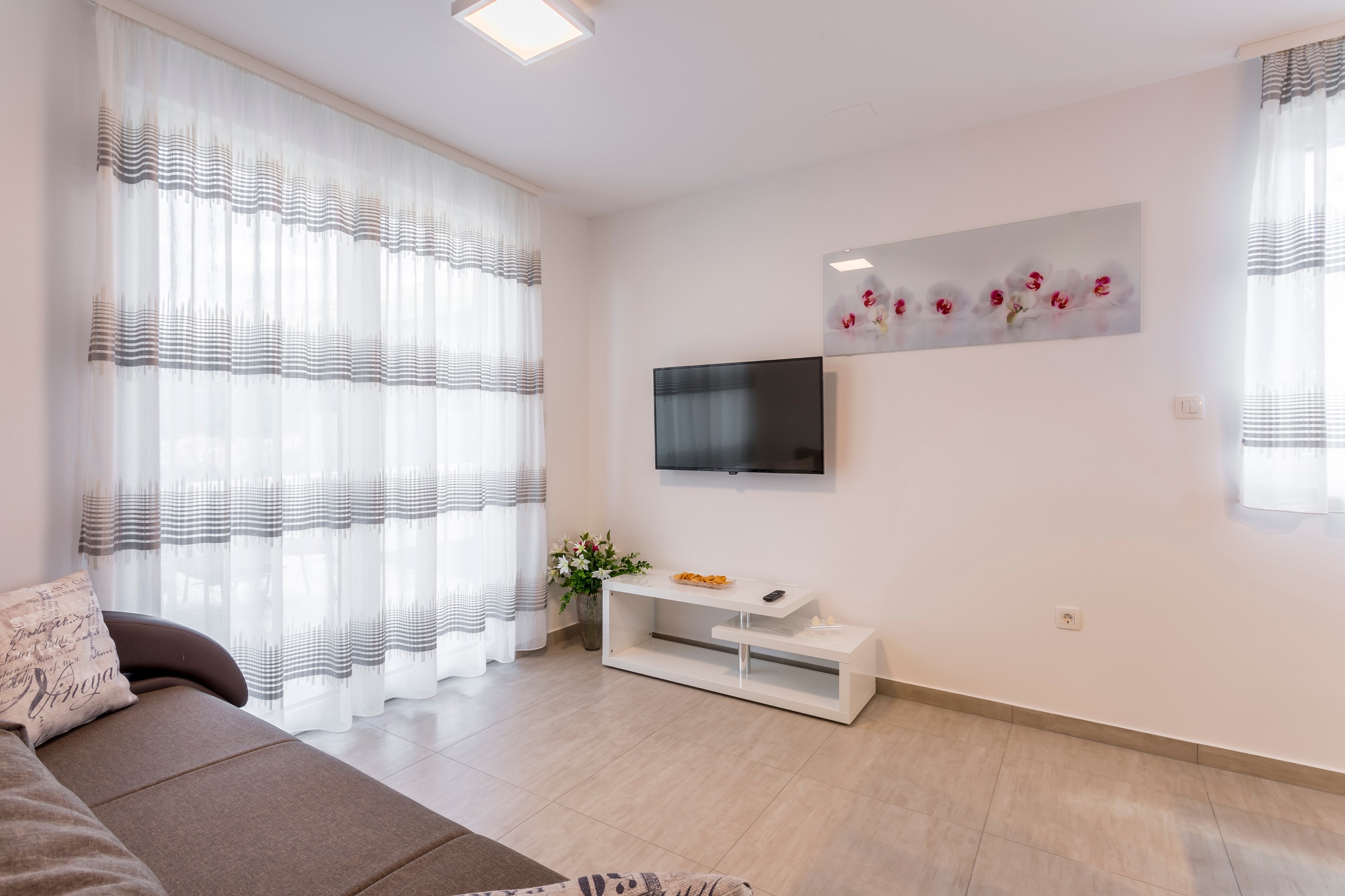 Two bedroom apartment with terrace and sea view Podstrana, Split  A-a