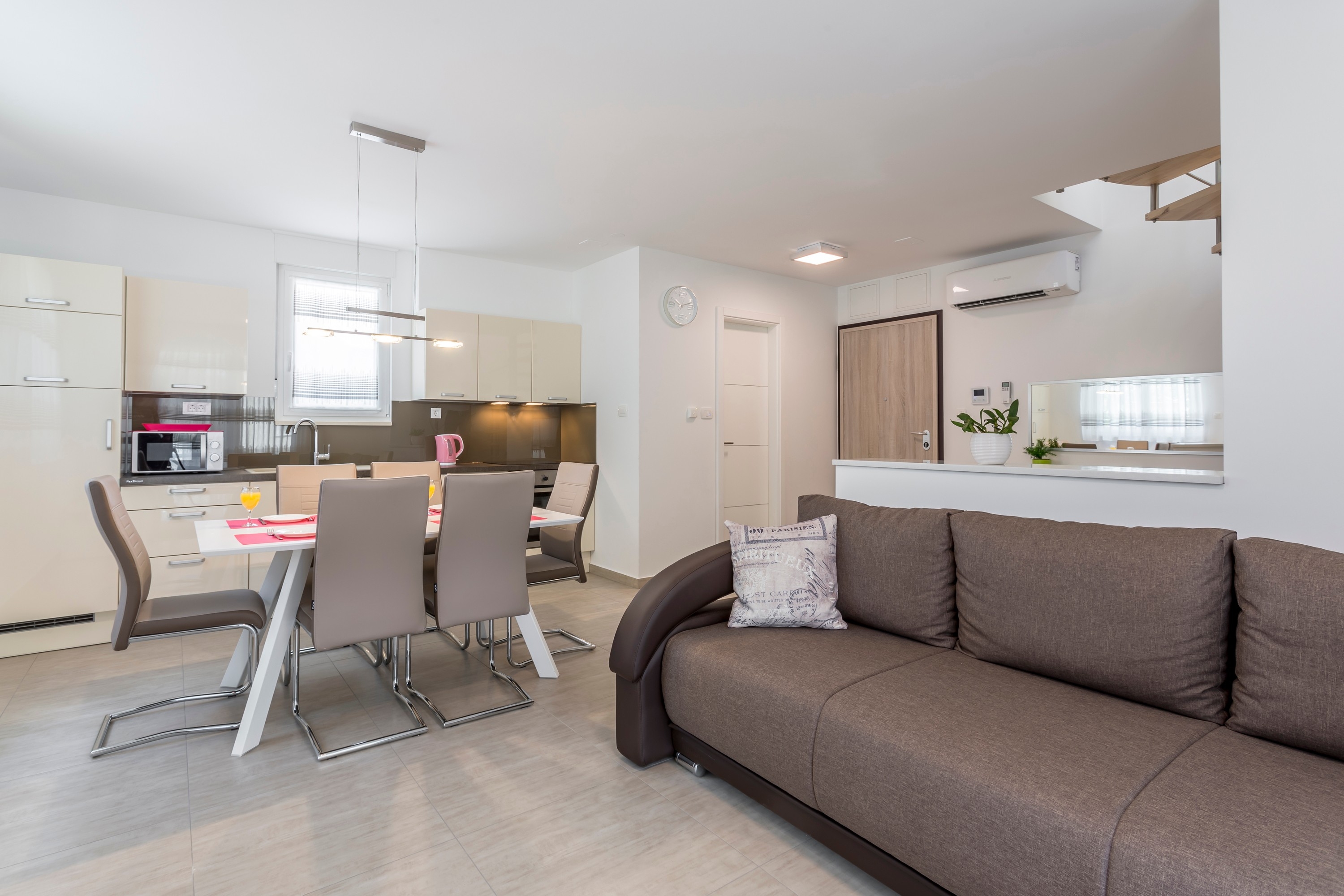 Two bedroom apartment with terrace and sea view Podstrana, Split  A-a