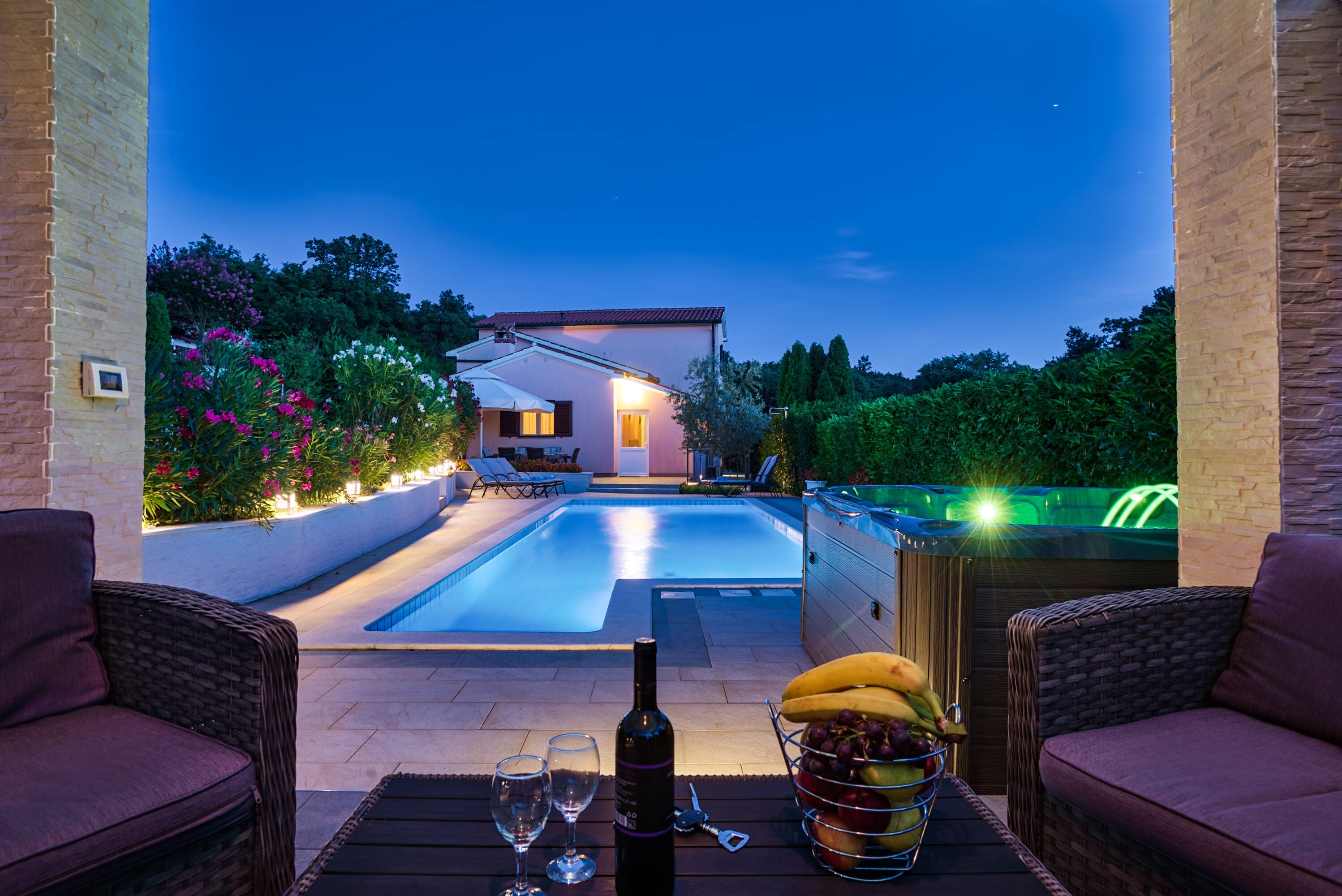 Three bedroom house with terrace Ripenda, Labin (K-12038)