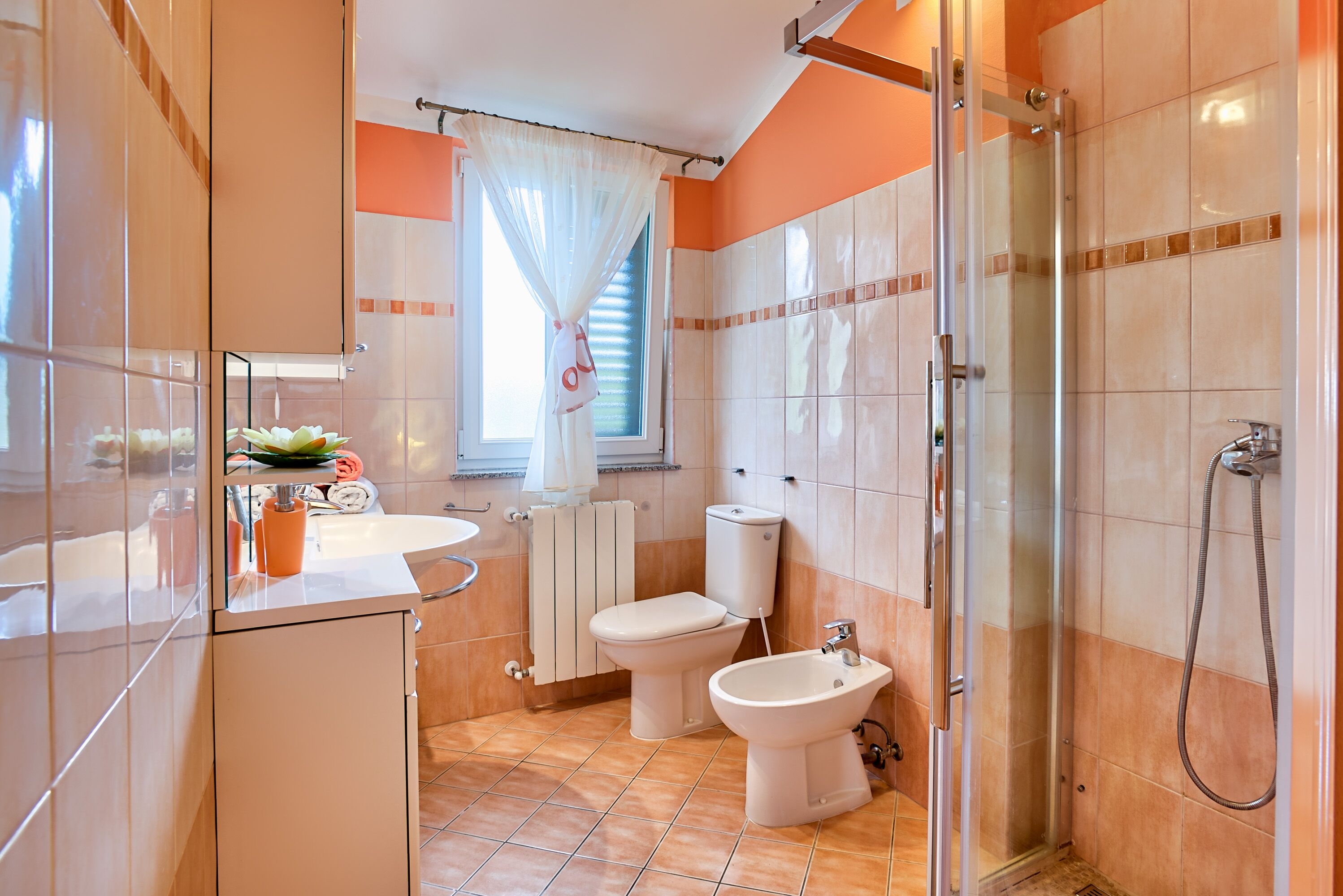 Three bedroom house with terrace Ripenda, Labin  K