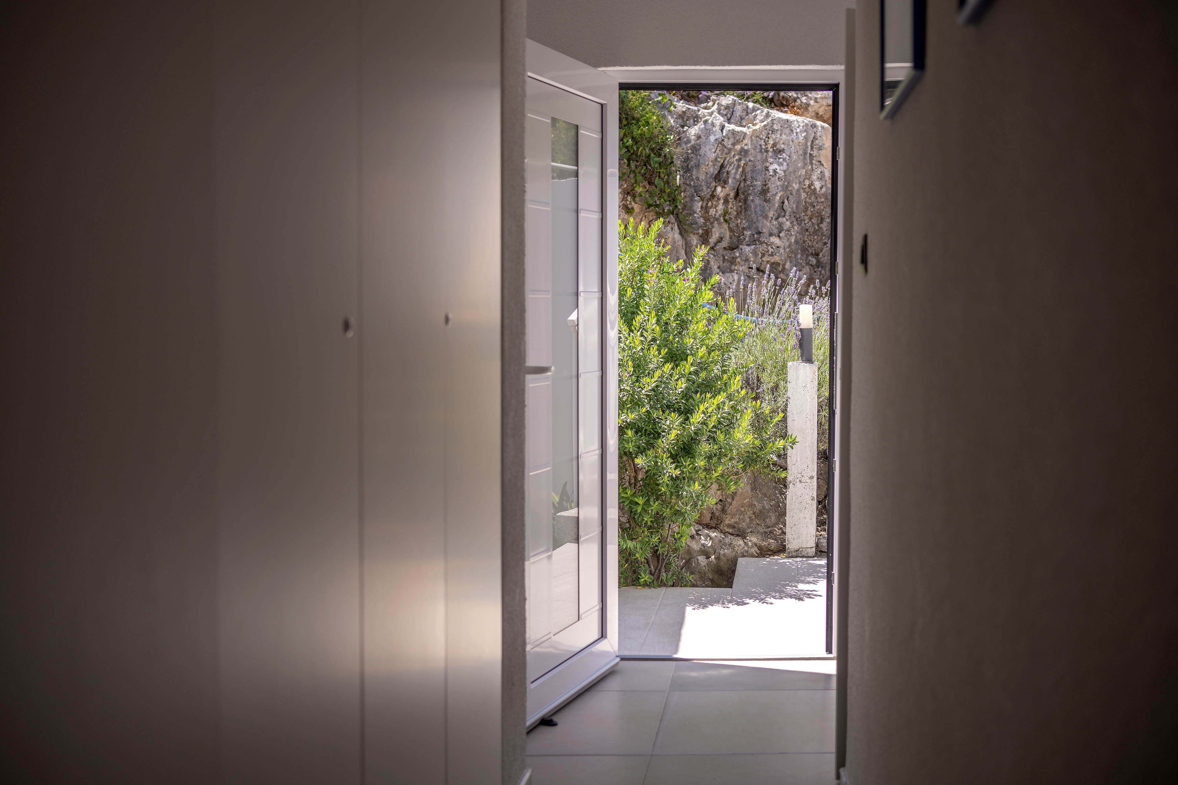 Two bedroom house near beach Cove Pokrivenik, Hvar  K