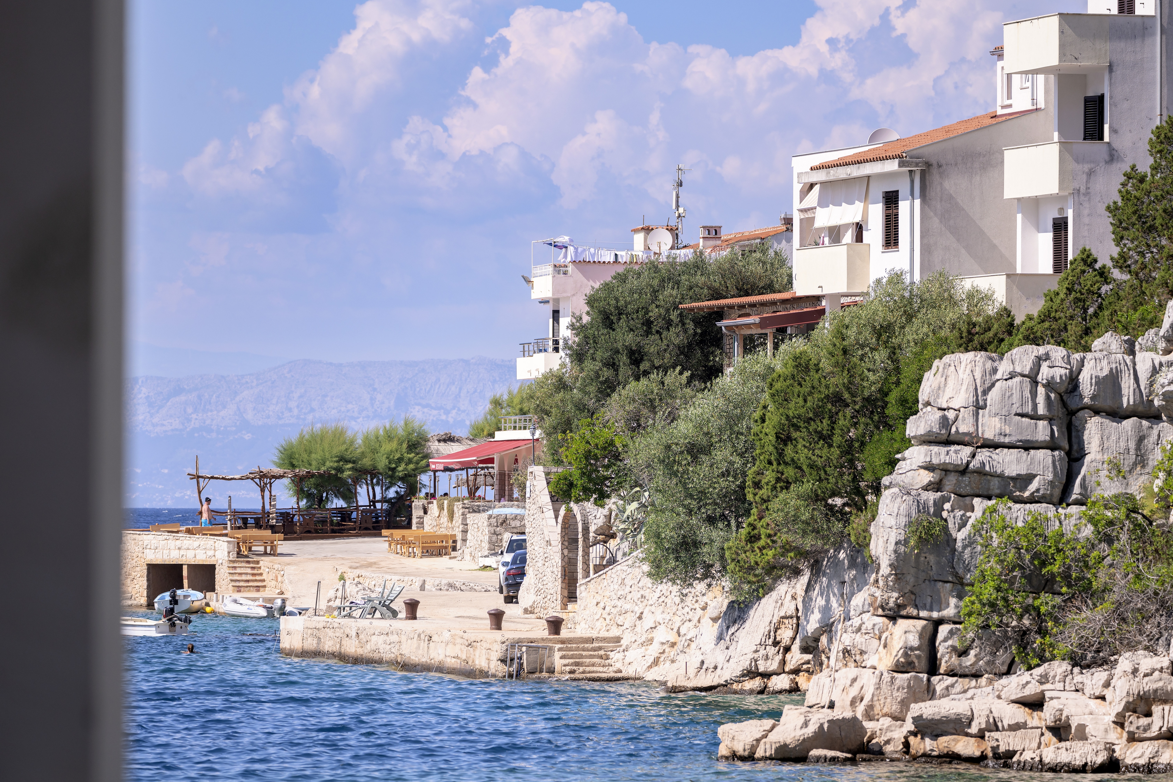 Two bedroom house near beach Cove Pokrivenik, Hvar  K