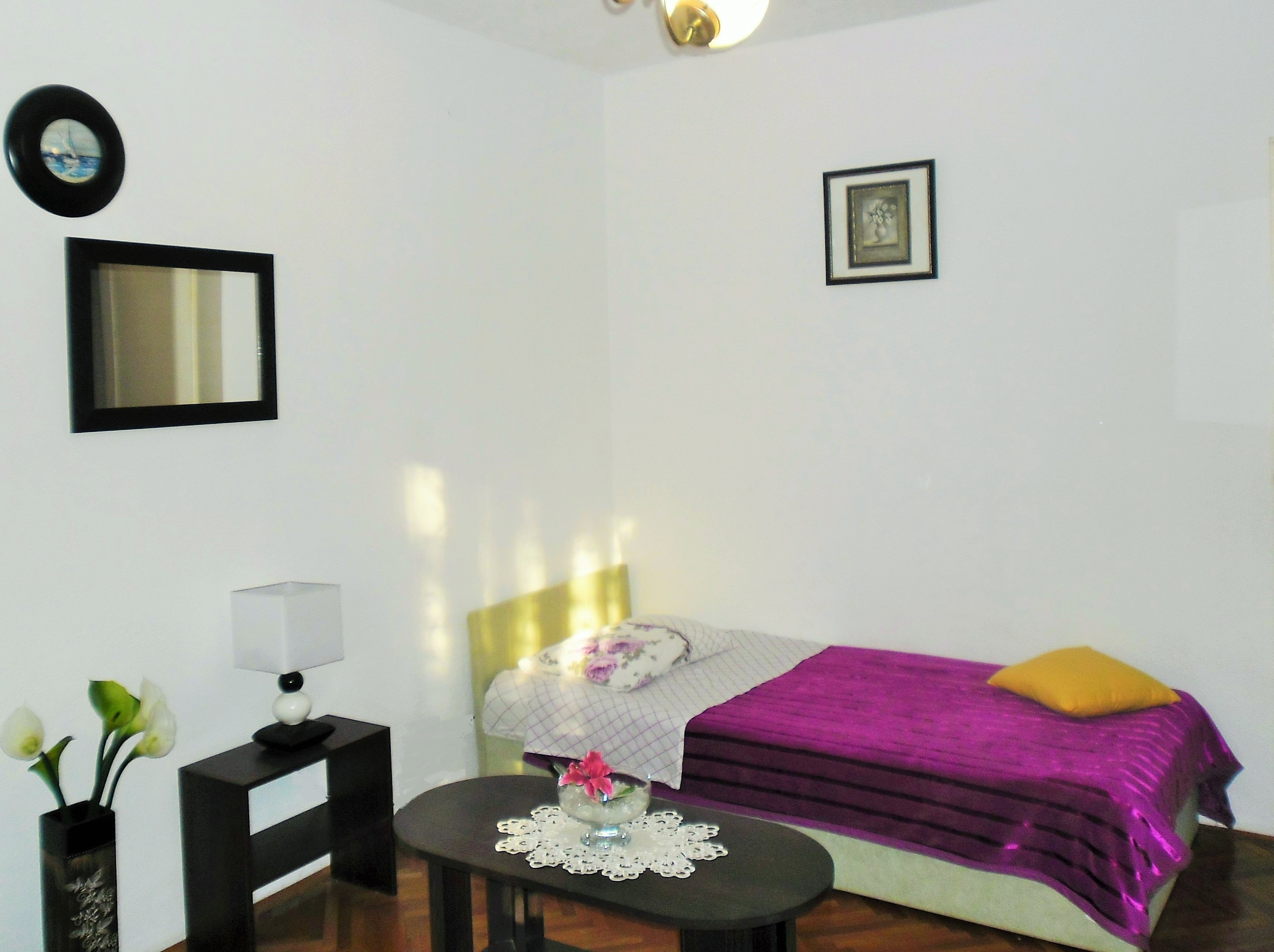 Two bedroom house with terrace and sea view Sumartin, Brač  K