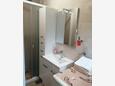 Bathroom 1 Postira, Bathroom 1 in the apartment, (pet friendly) and WiFi.