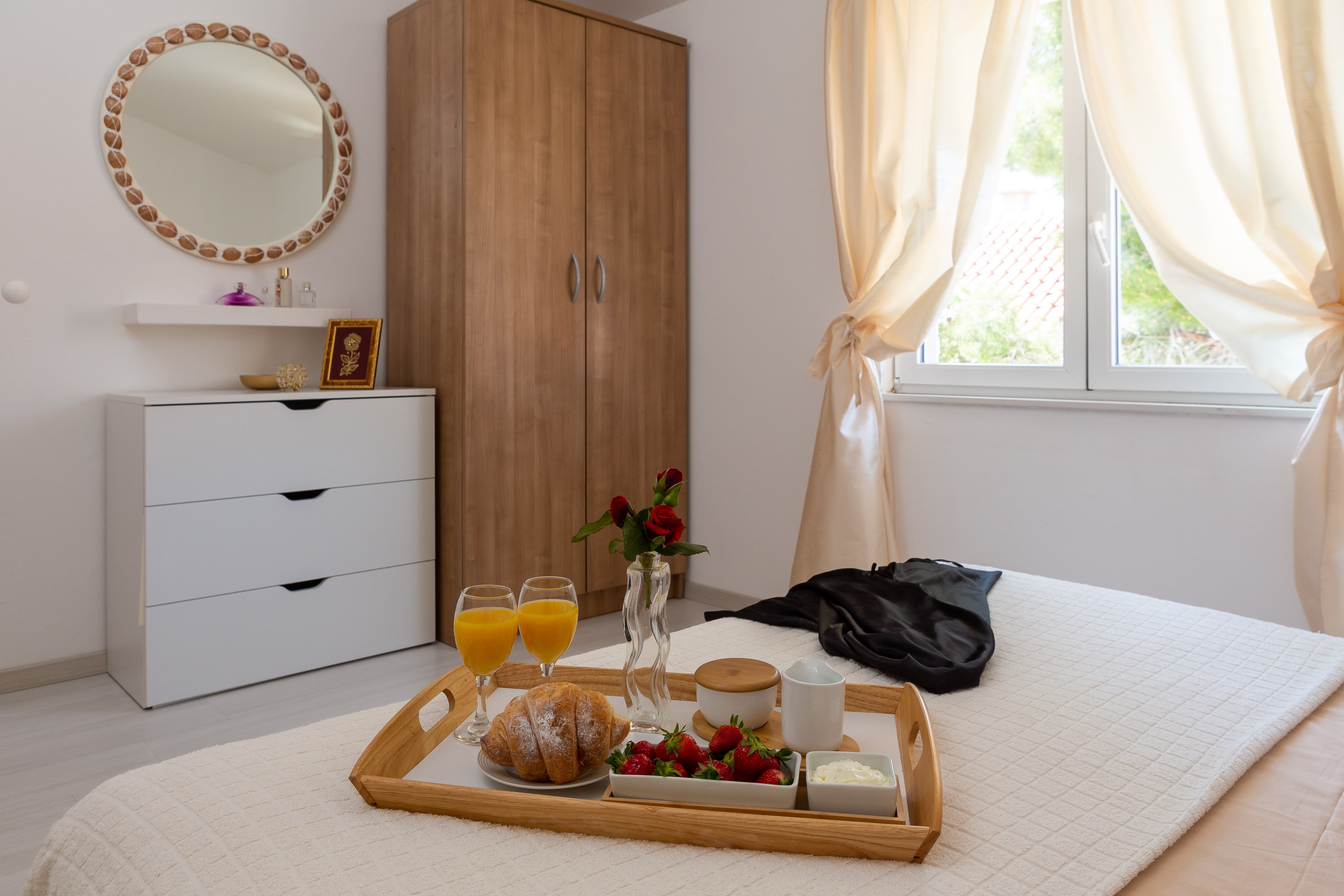 Two bedroom apartment with terrace and sea view Cove Osibova, Brač  A-b