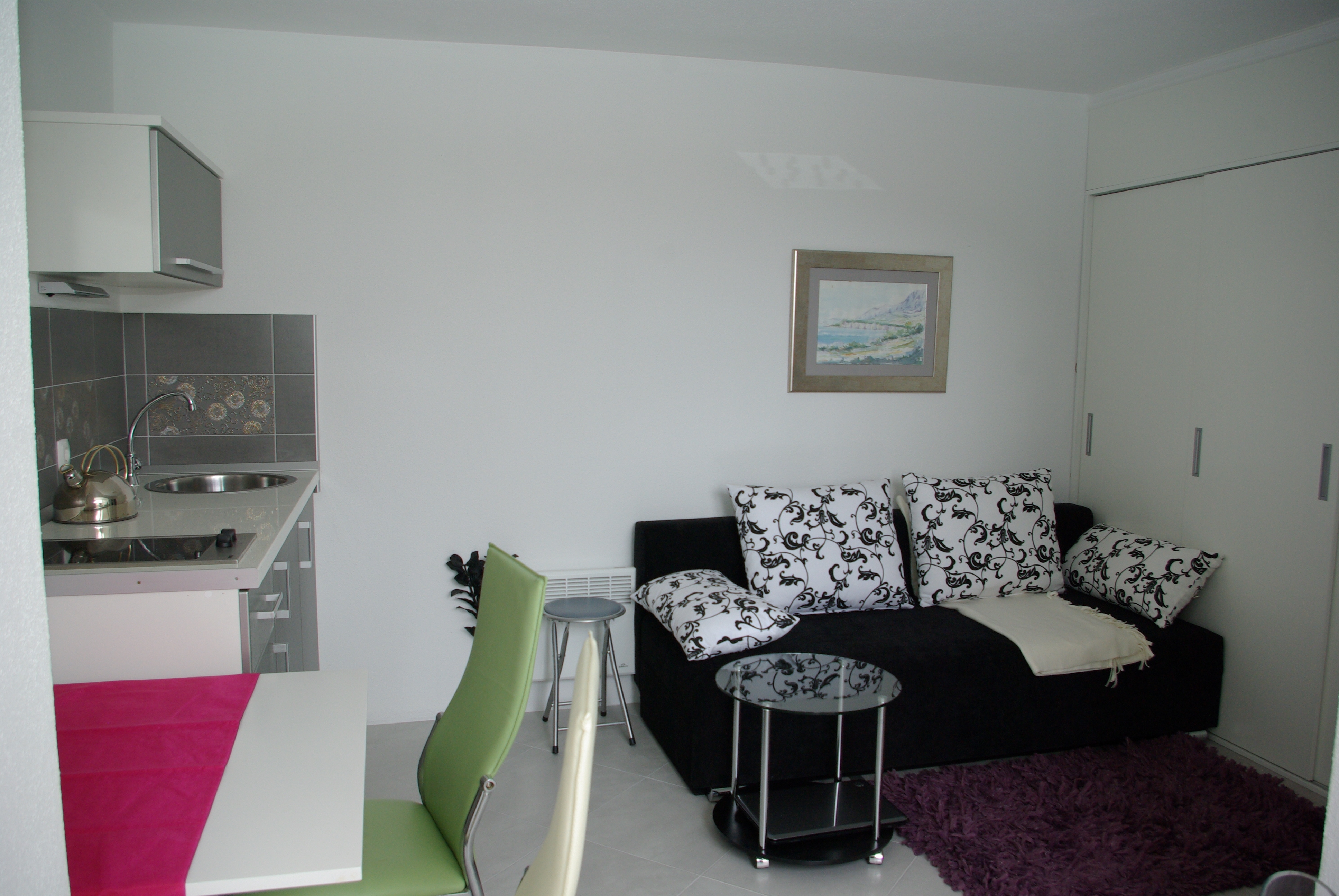 One bedroom apartment with terrace Makarska (A-12063-b) One bedroom apartment with terrace Makarska (A-12063-b)