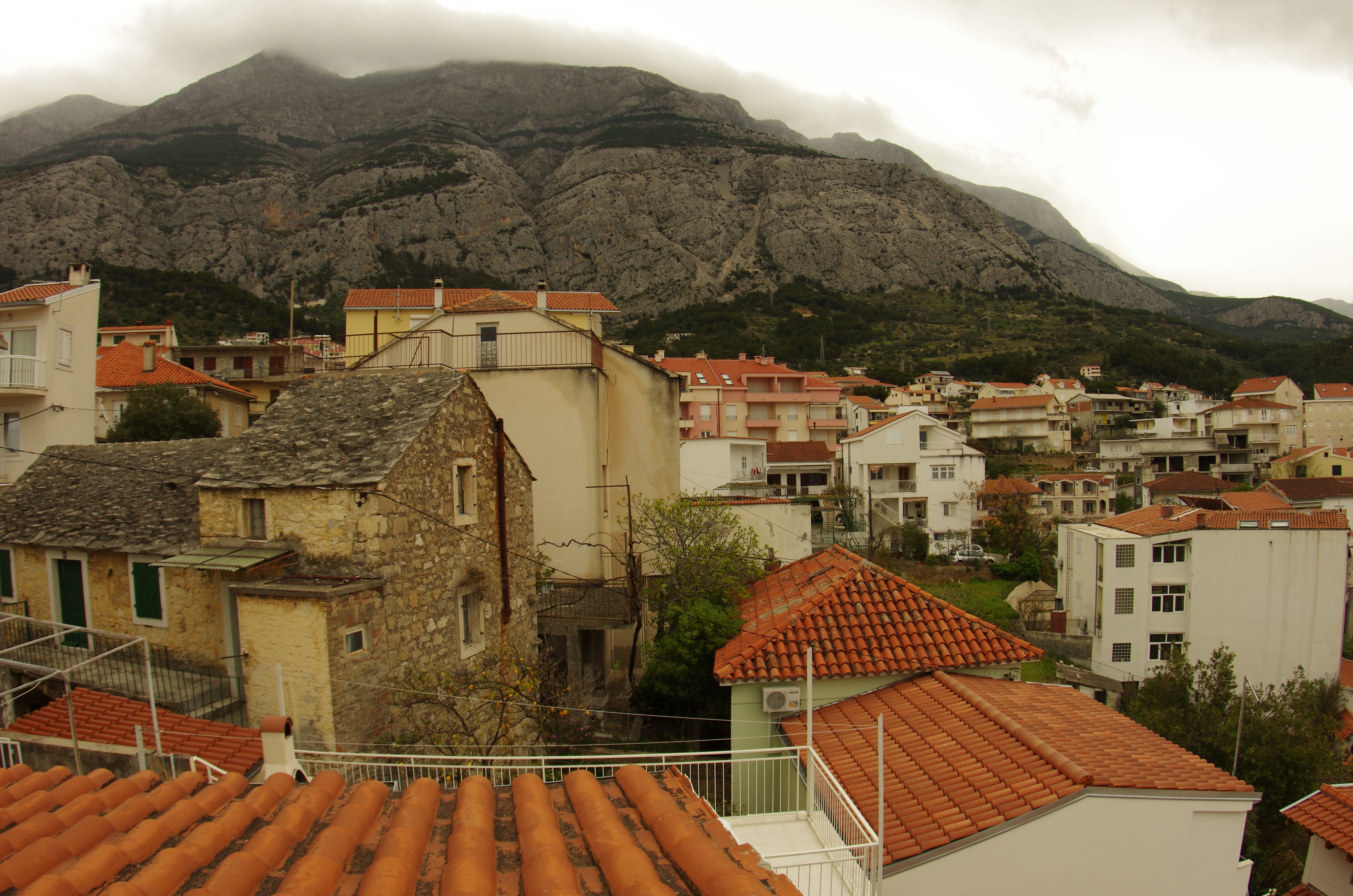 Two bedroom apartment with balcony Makarska  A-c
