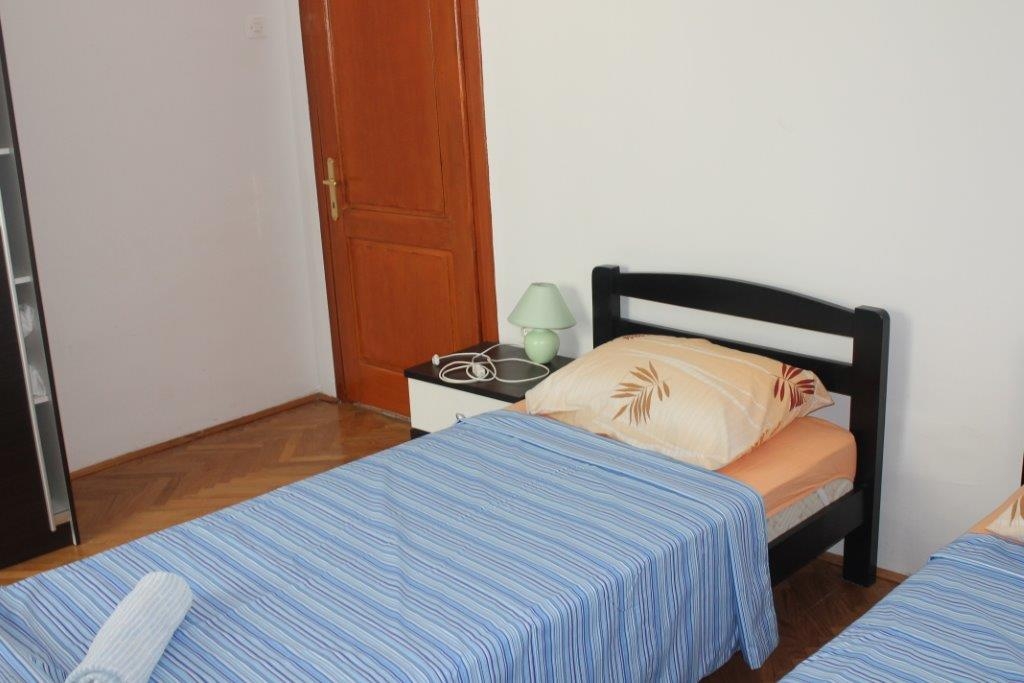 Three bedroom house with terrace Preko, Ugljan  K