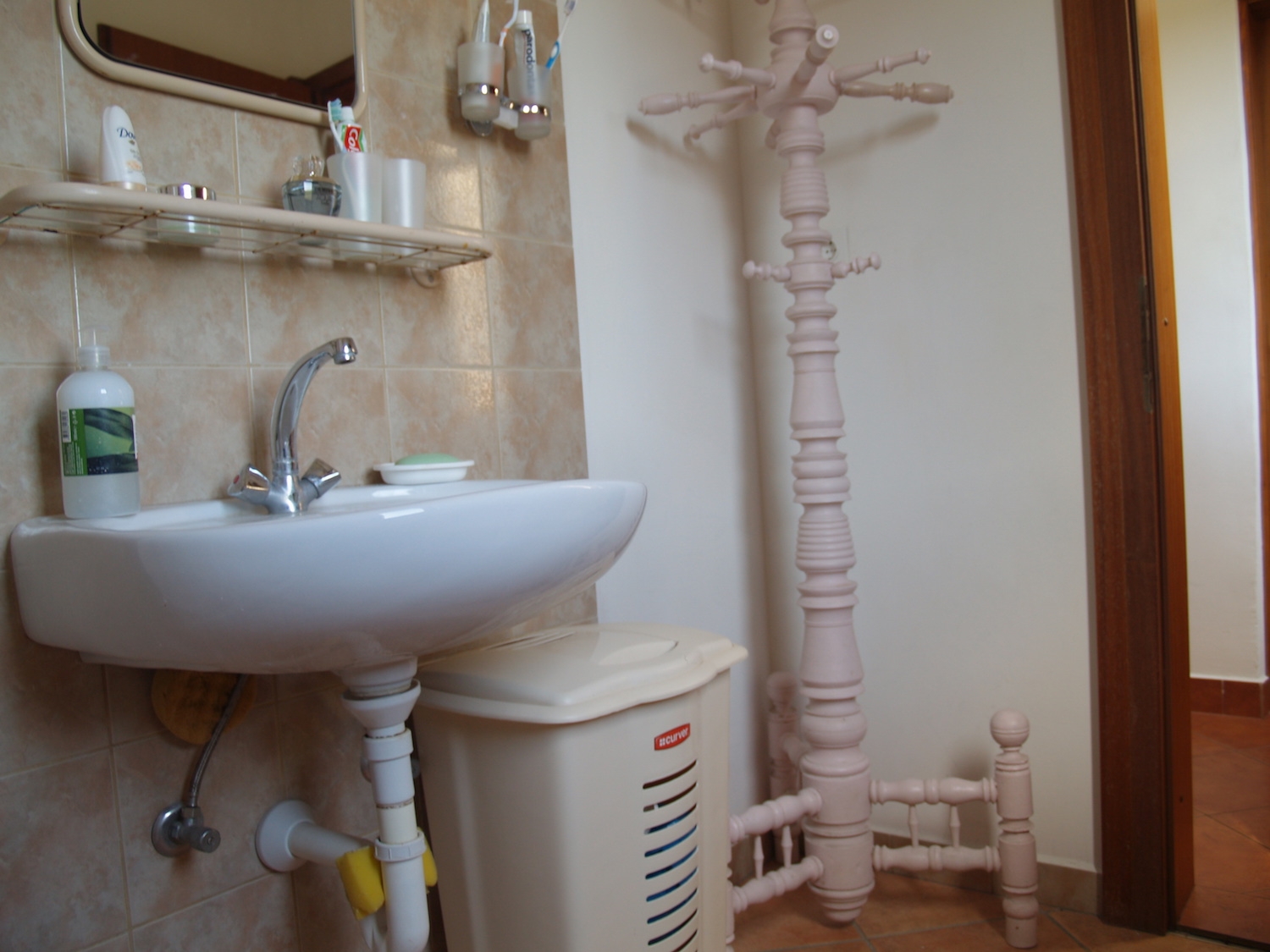 Three bedroom house with terrace and sea view Kukljica, Ugljan  K