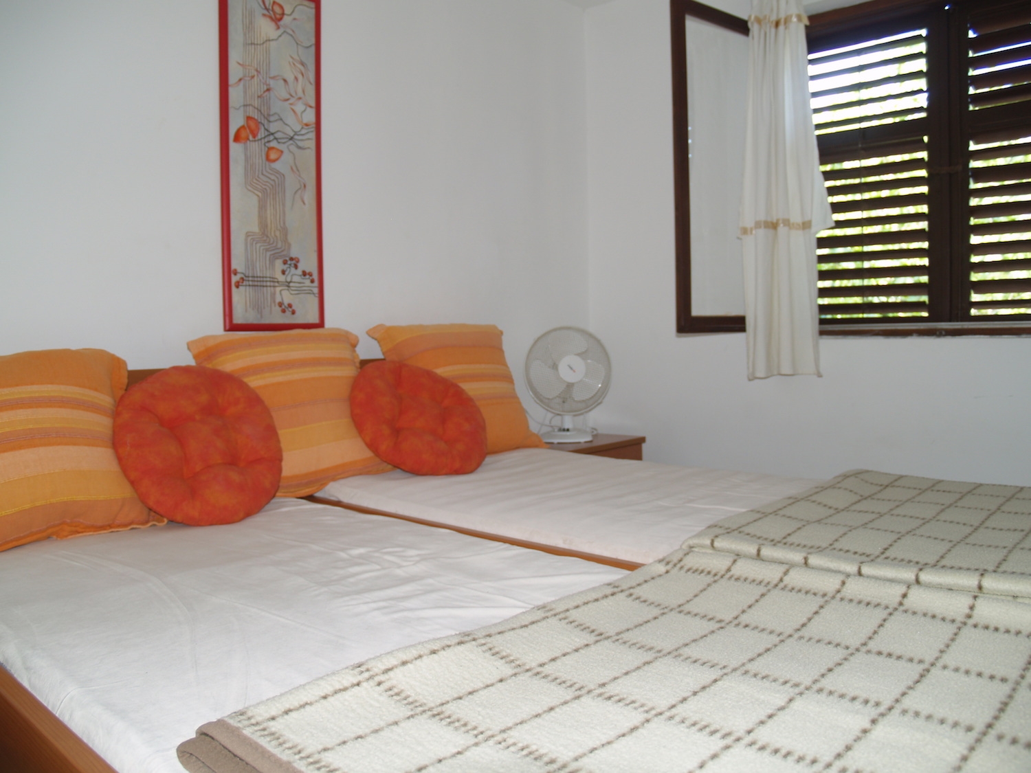 Three bedroom house with terrace and sea view Kukljica, Ugljan  K