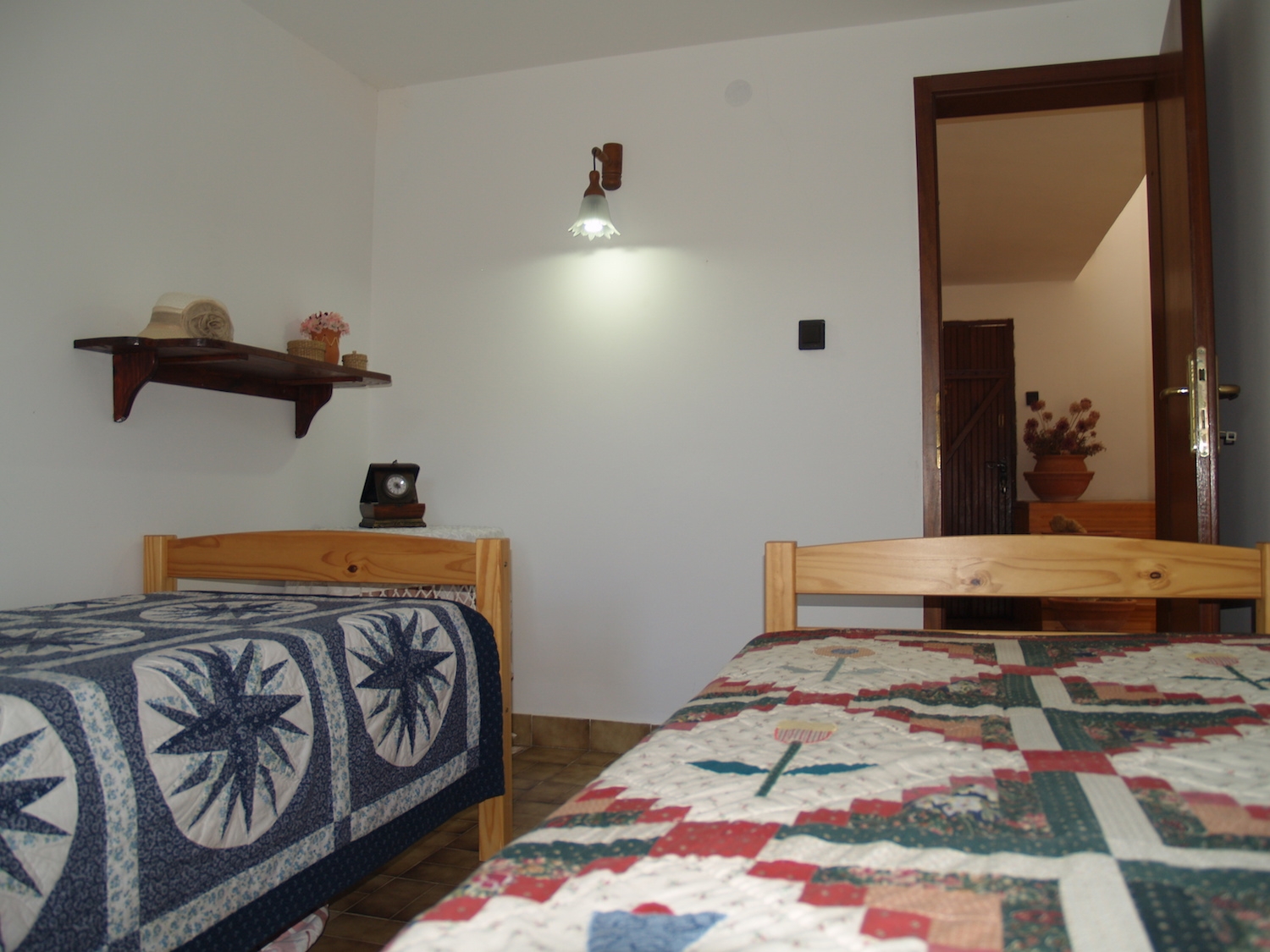 Three bedroom house with terrace and sea view Kukljica, Ugljan  K