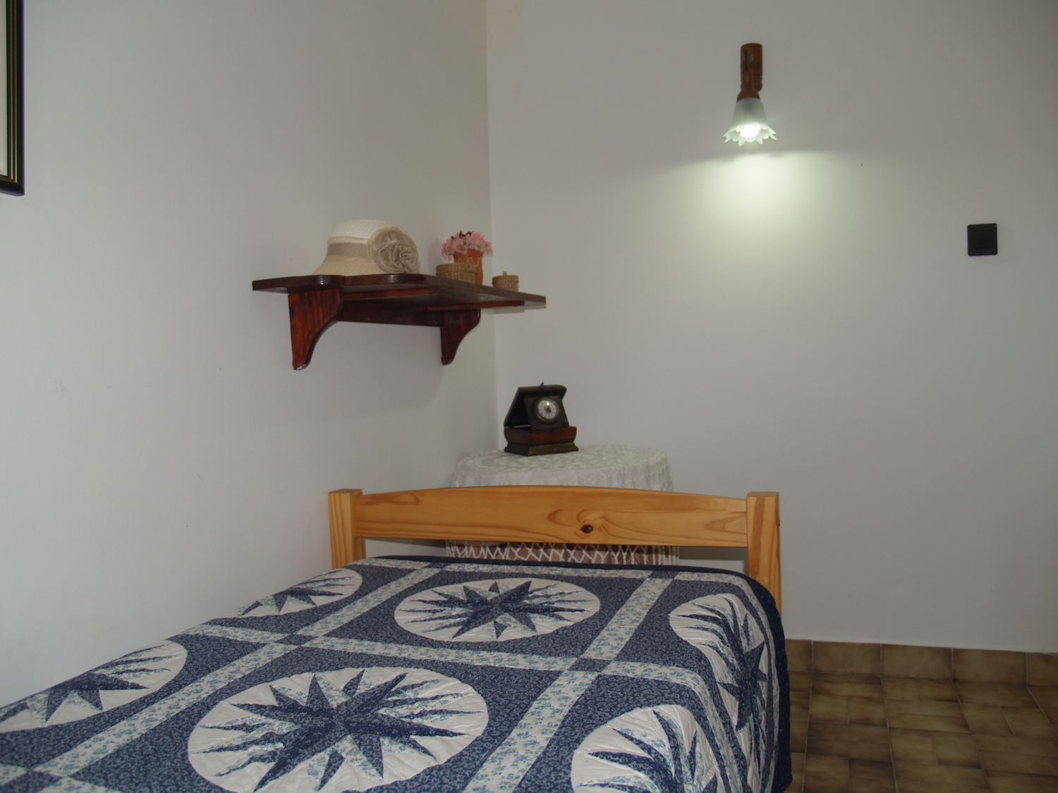 Three bedroom house with terrace and sea view Kukljica, Ugljan  K