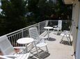 Shared terrace Zavala, Shared terrace in the room, s pogledom na more.
