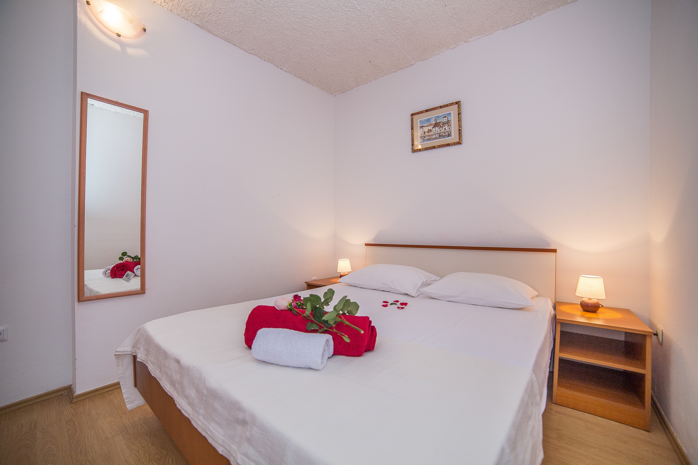 Two bedroom apartment with balcony and sea view Okrug Gornji, Čiovo  A-d