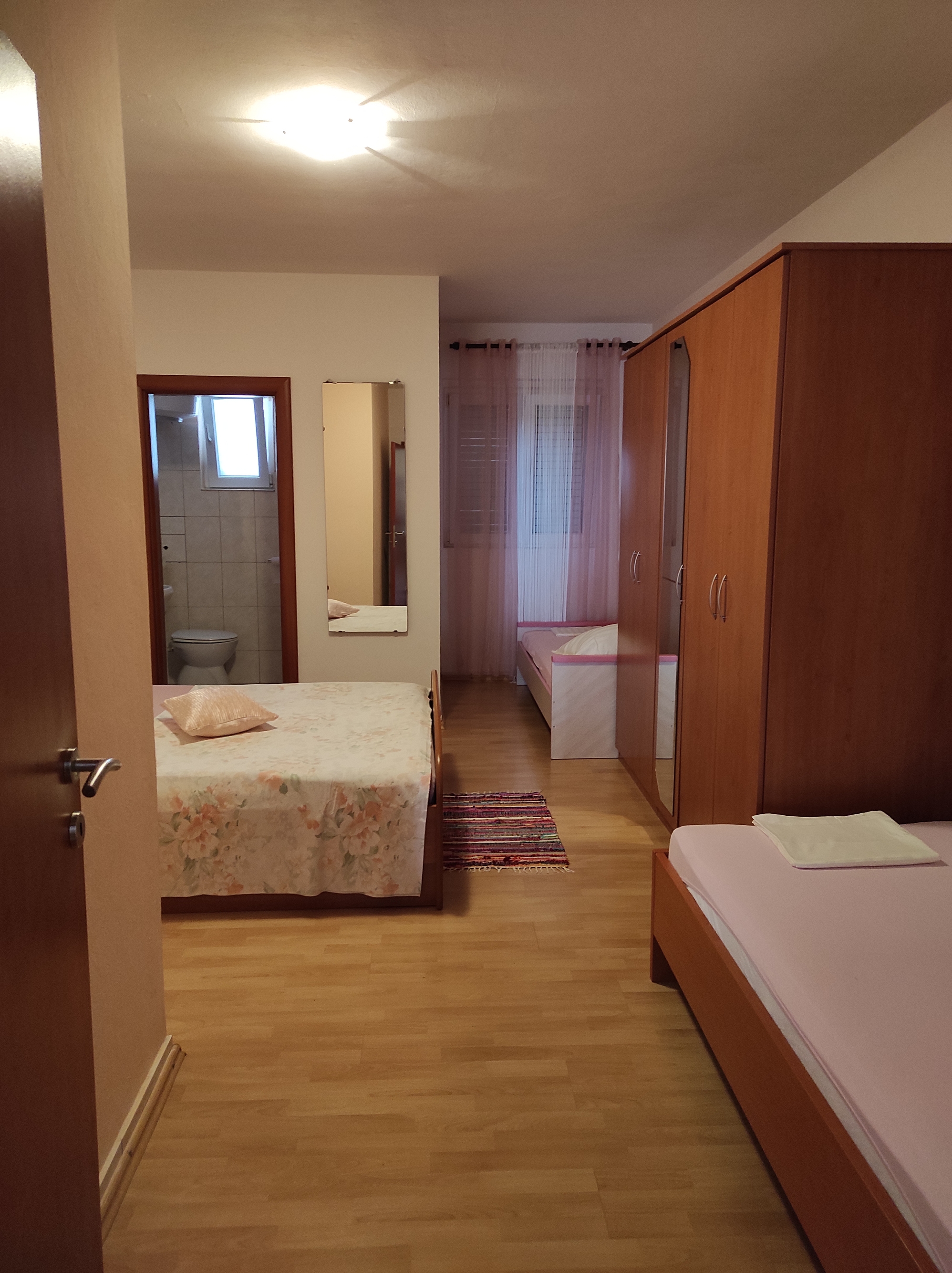 One bedroom apartment with terrace Mandre, Pag  A-a