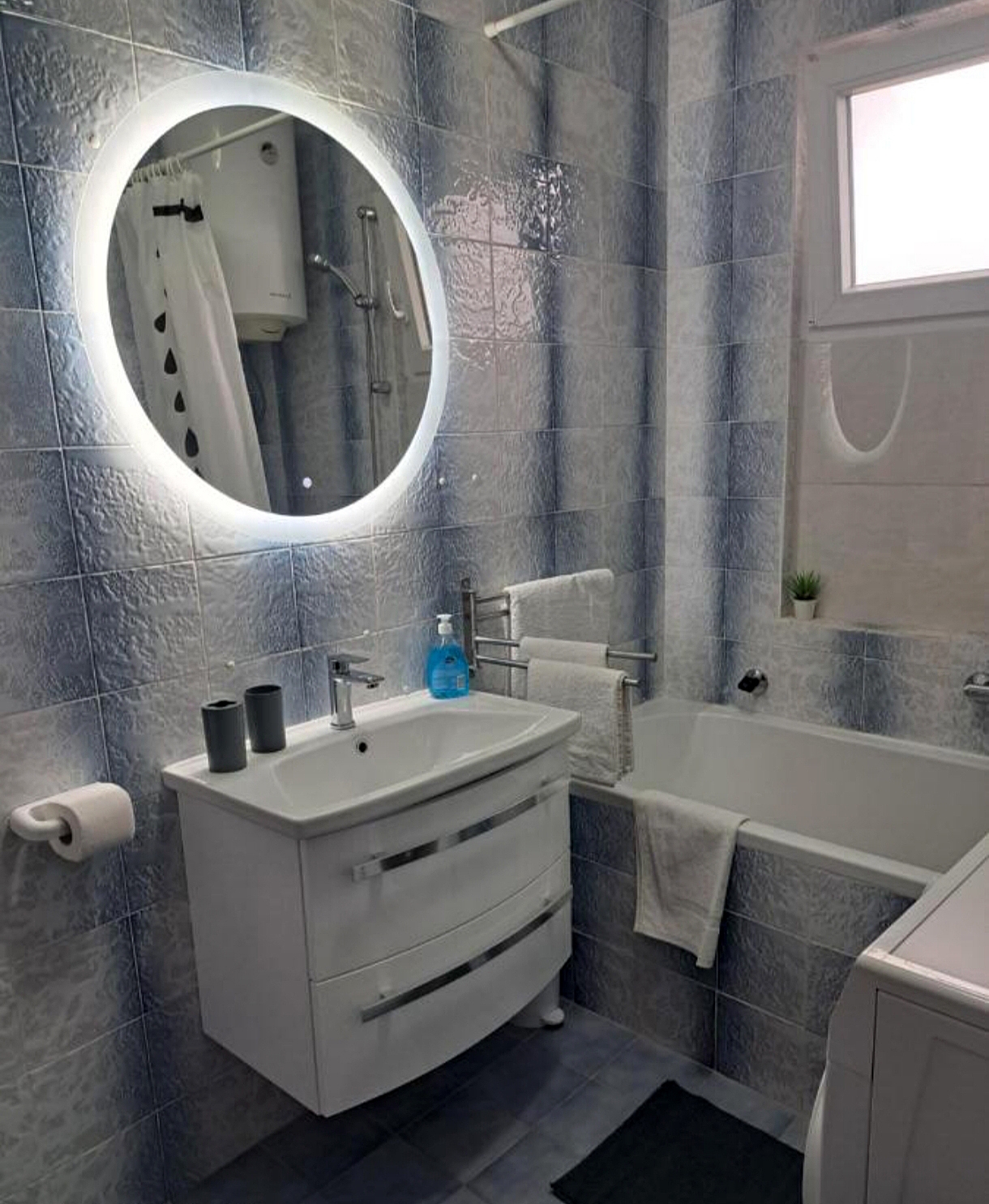 Two bedroom apartment with terrace Ražanj, Rogoznica  A-a